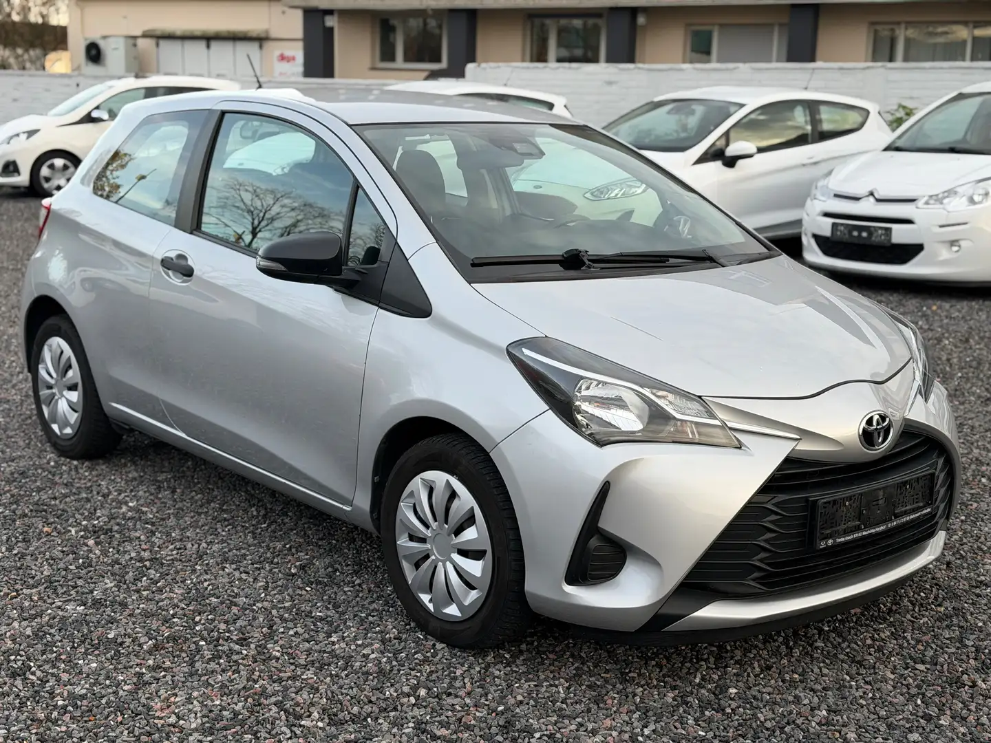 Toyota Yaris /CarPlay/TÜV NEU 11/27 Gris - 1