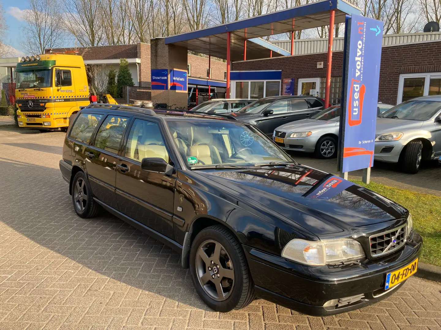Volvo V70 2.4 170PK Classic 2.4 170PK Classic Zwart - 2