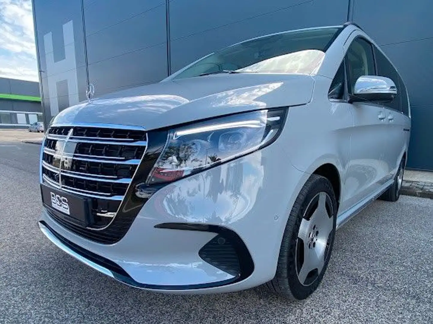 Mercedes-Benz V 300 V300 d 4MATIC EXCLUSIVE lang AMG DISTR,PANO,BURM Grijs - 1