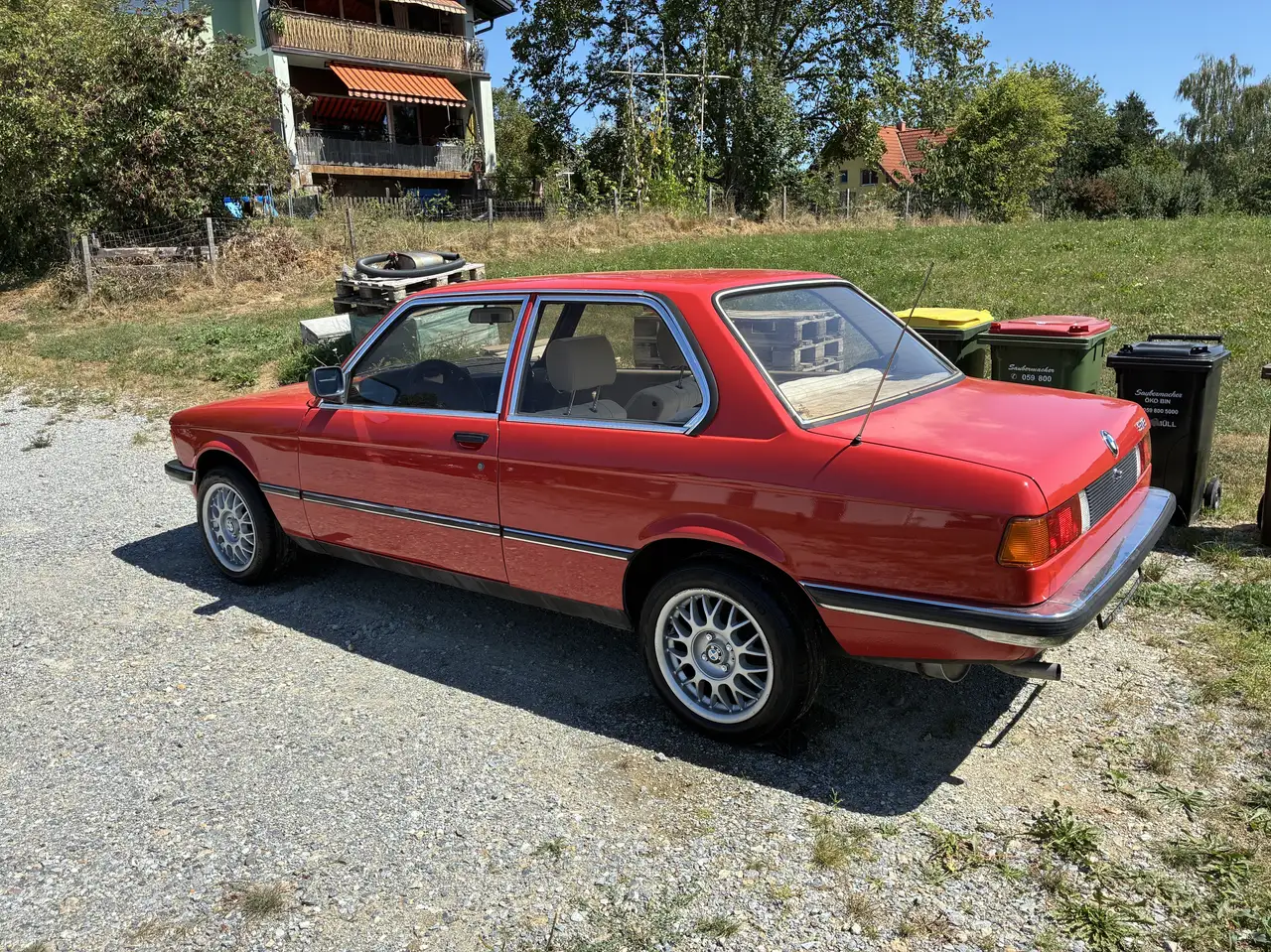 BMW 318i (E21), foto 3