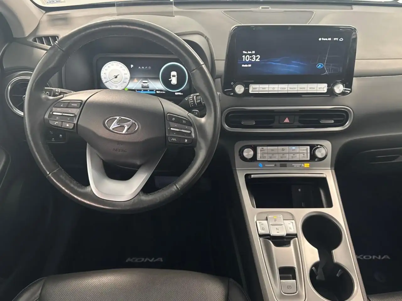 Hyundai KONA снимка Hyundai KONA