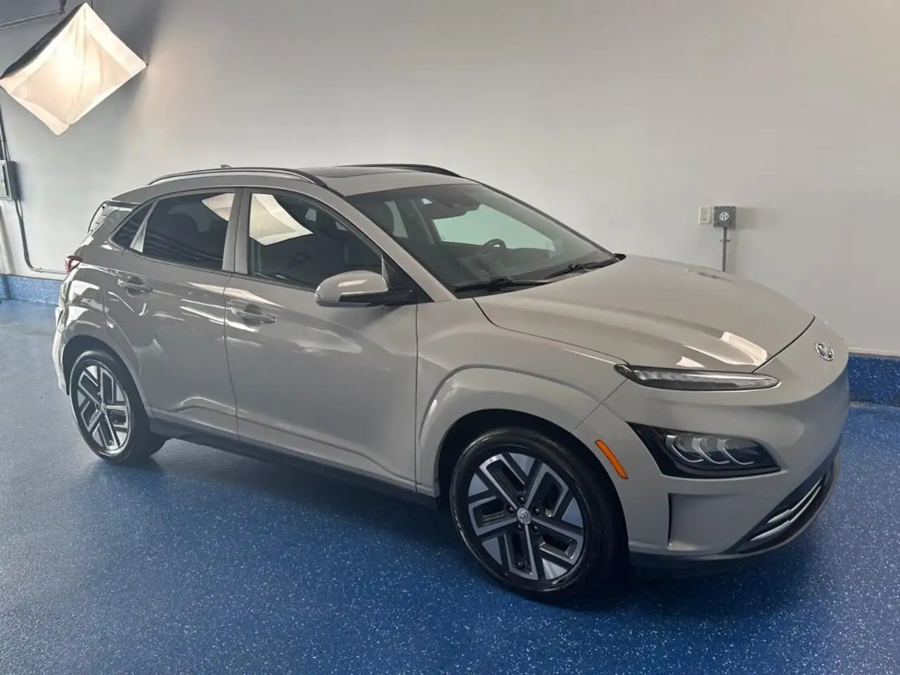 Hyundai KONA снимка Hyundai KONA
