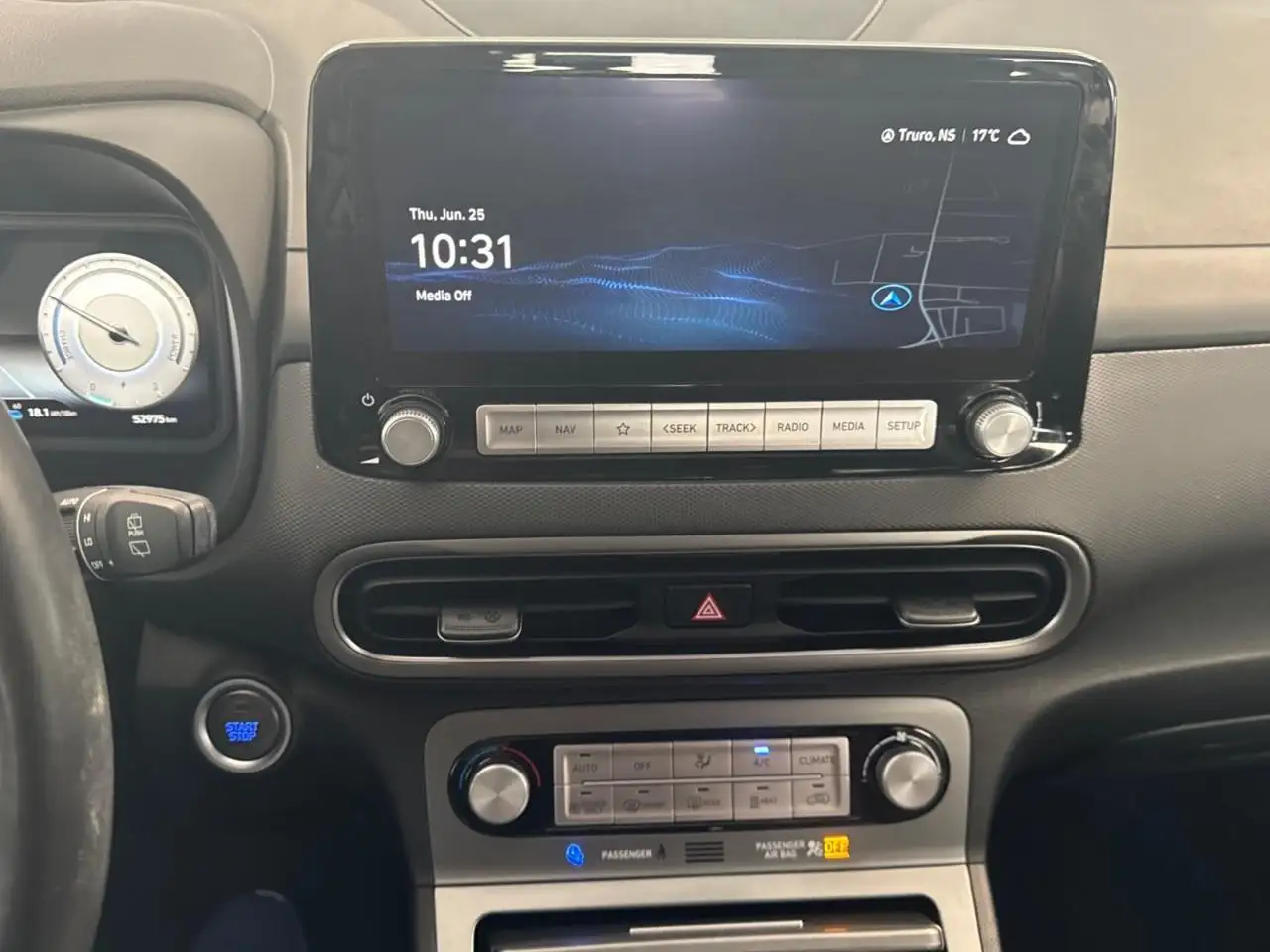 Hyundai KONA снимка Hyundai KONA