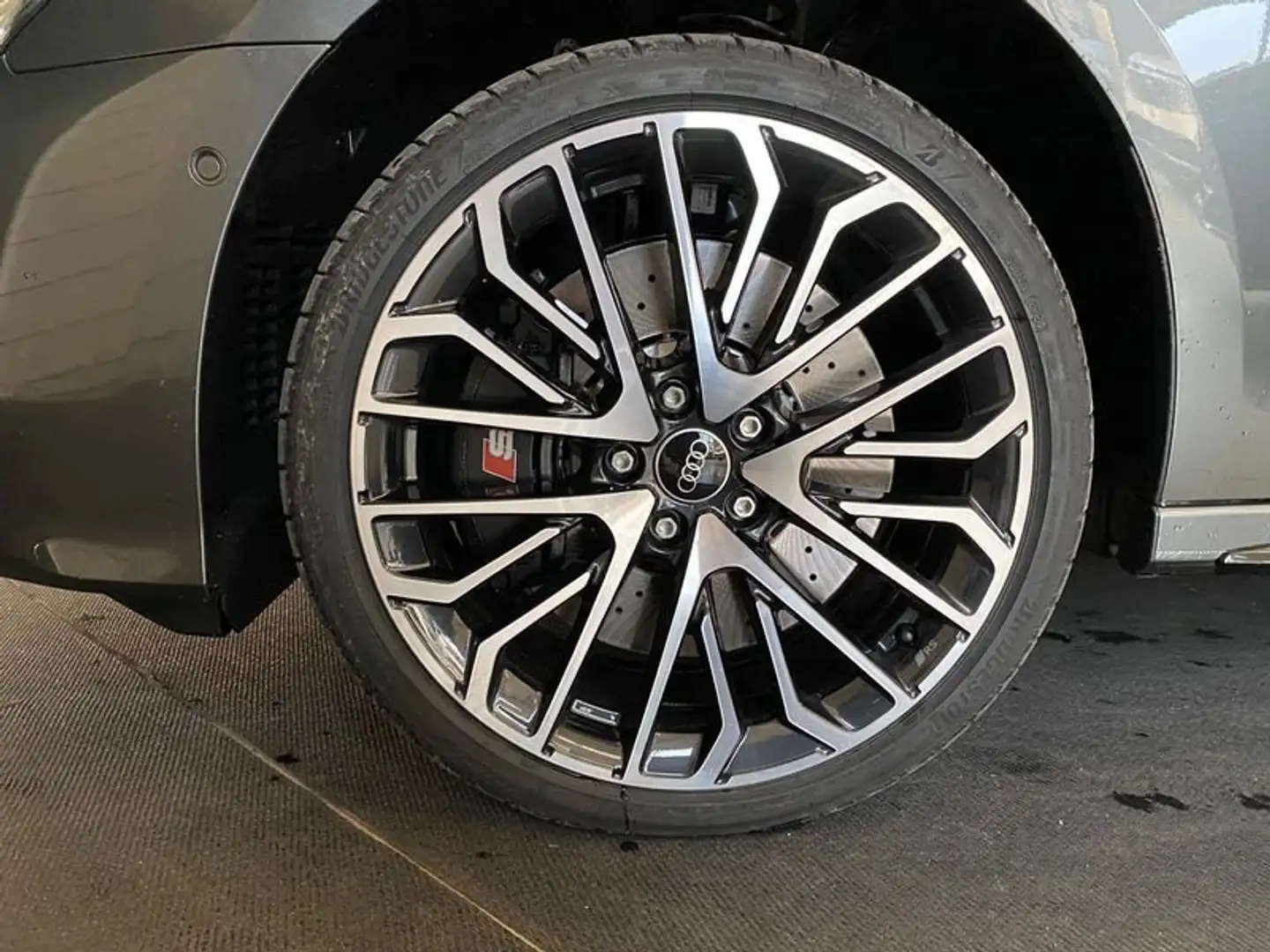 Audi S3 S3 SPB TFSI 333 CV quattro S tronic Сірий - 2