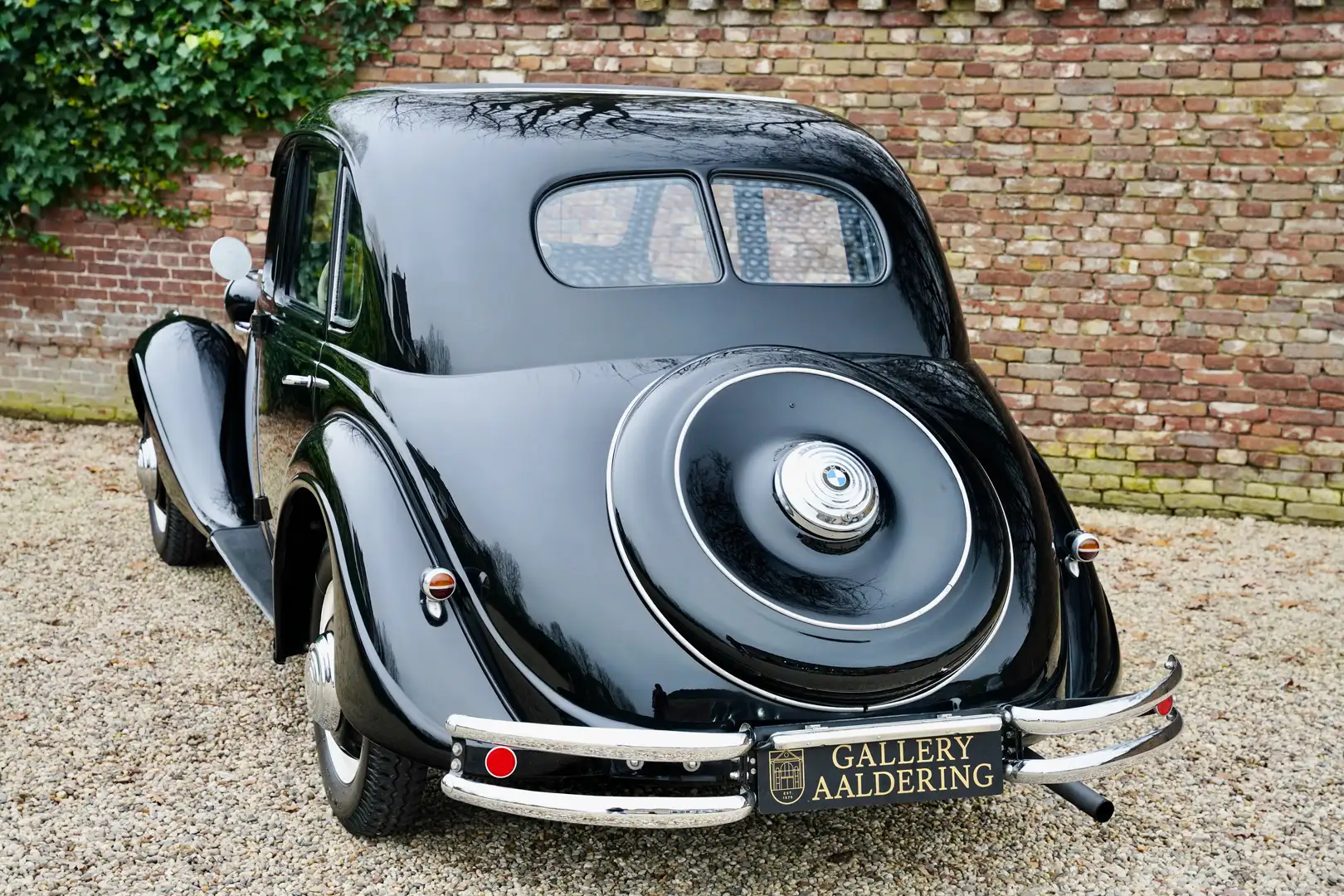 BMW 326 "BMW's first four-door model" Restored and ove Noir - 2