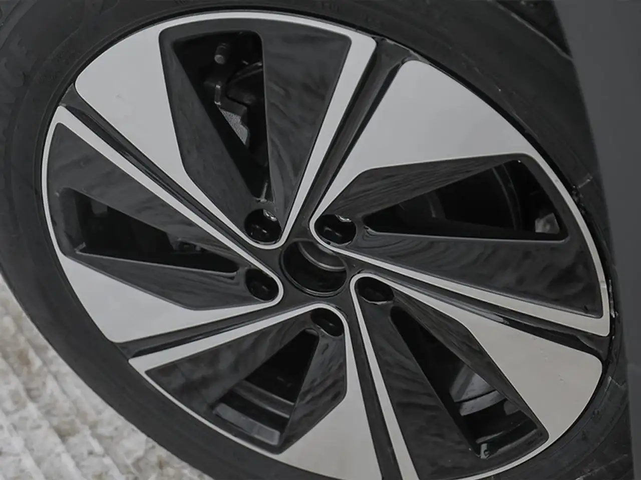 Volkswagen Taos снимка Volkswagen Taos
