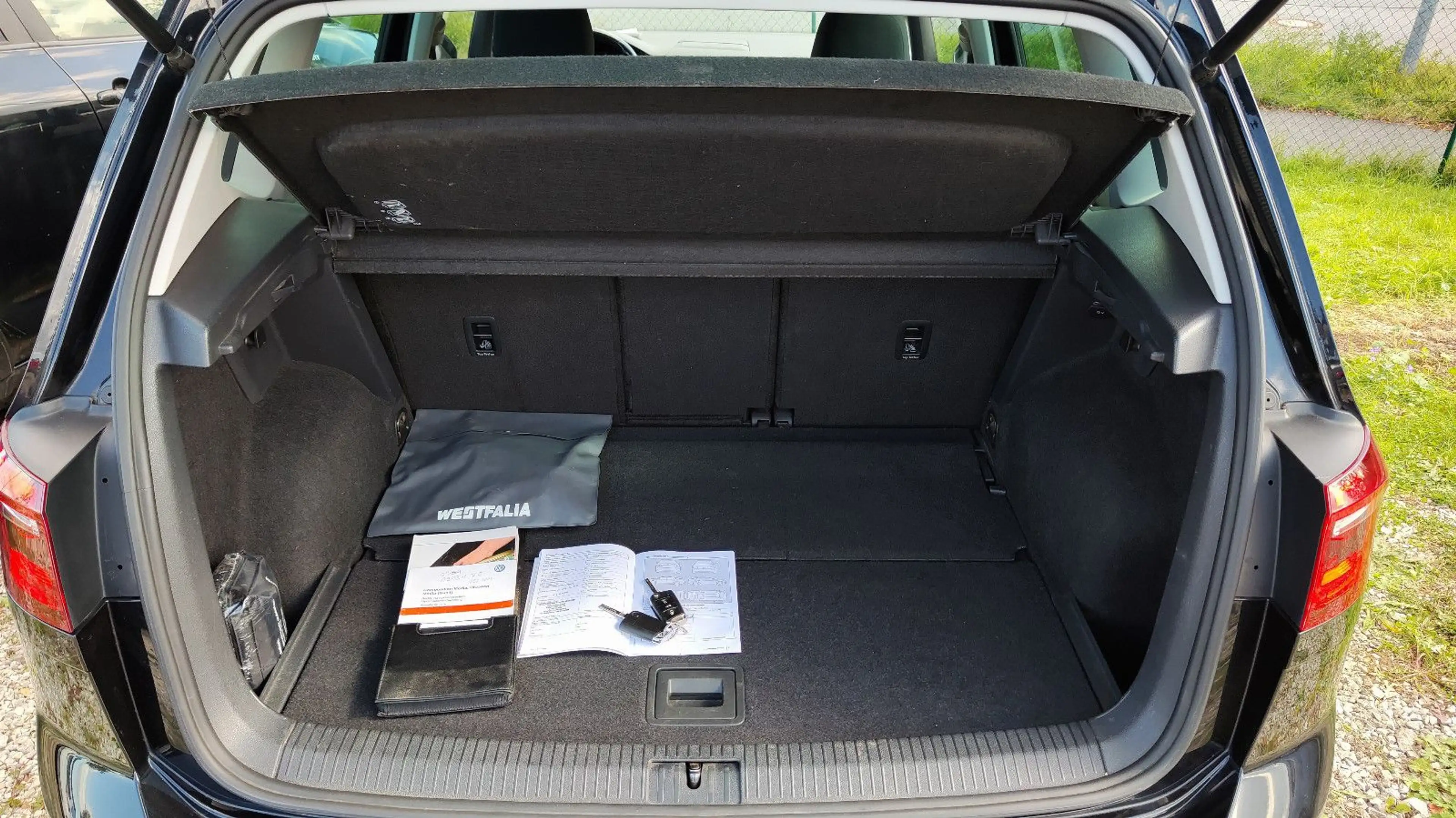 Volkswagen Golf Sportsvan VII Highline 2.0 TDI - Xenon* — photo 7