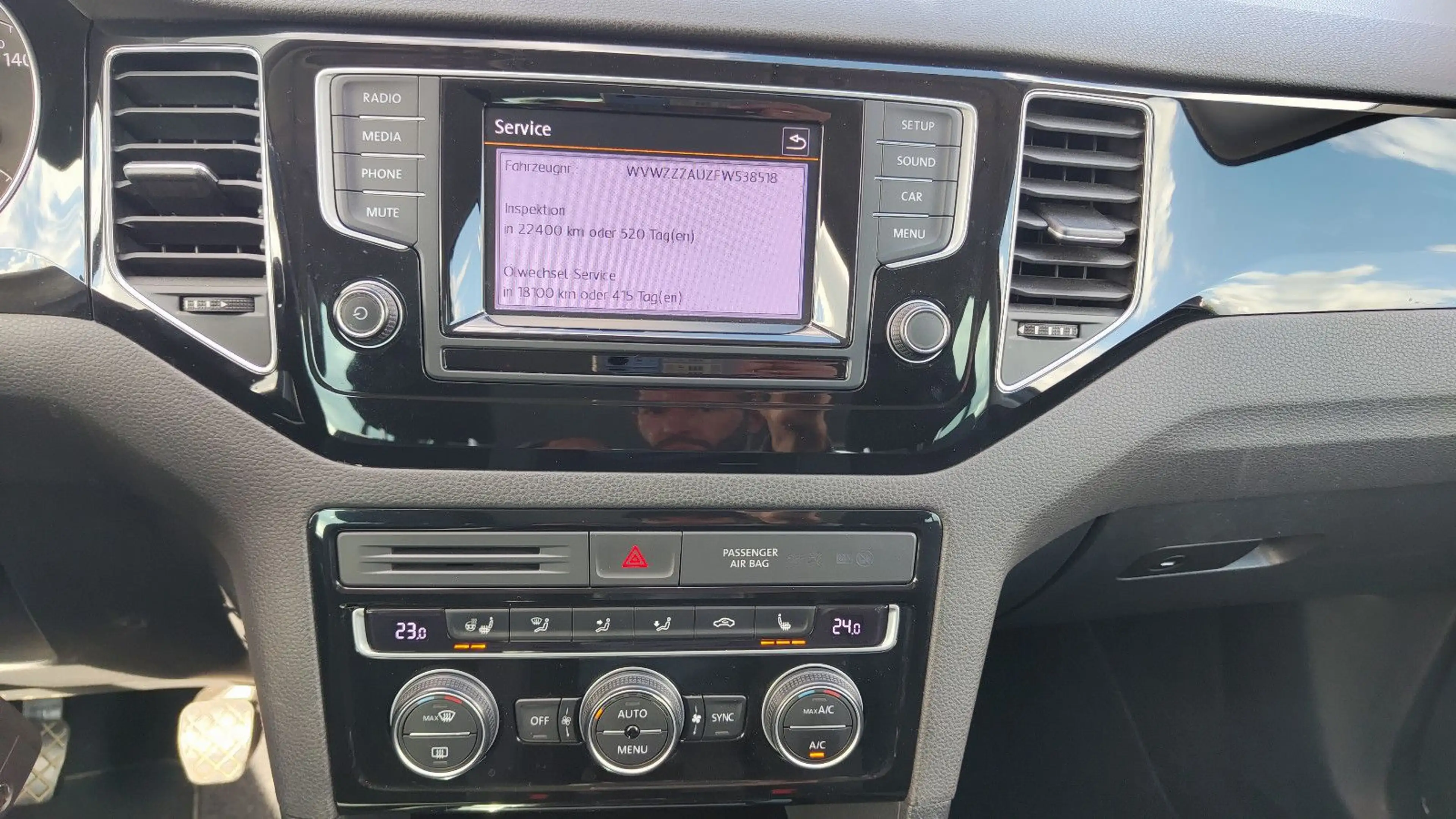 Volkswagen Golf Sportsvan VII Highline 2.0 TDI - Xenon* — photo 17