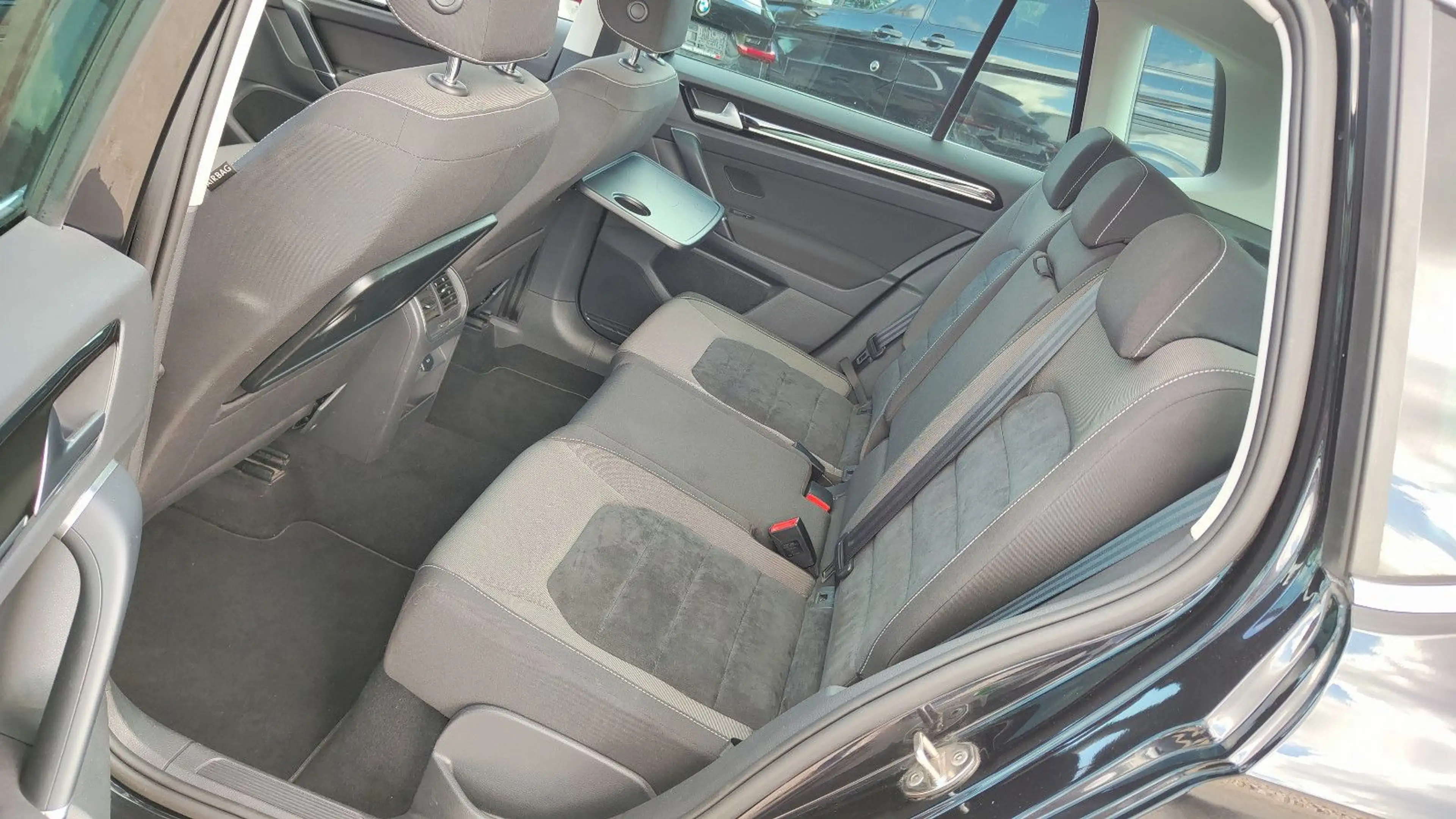 Volkswagen Golf Sportsvan VII Highline 2.0 TDI - Xenon* — photo 18