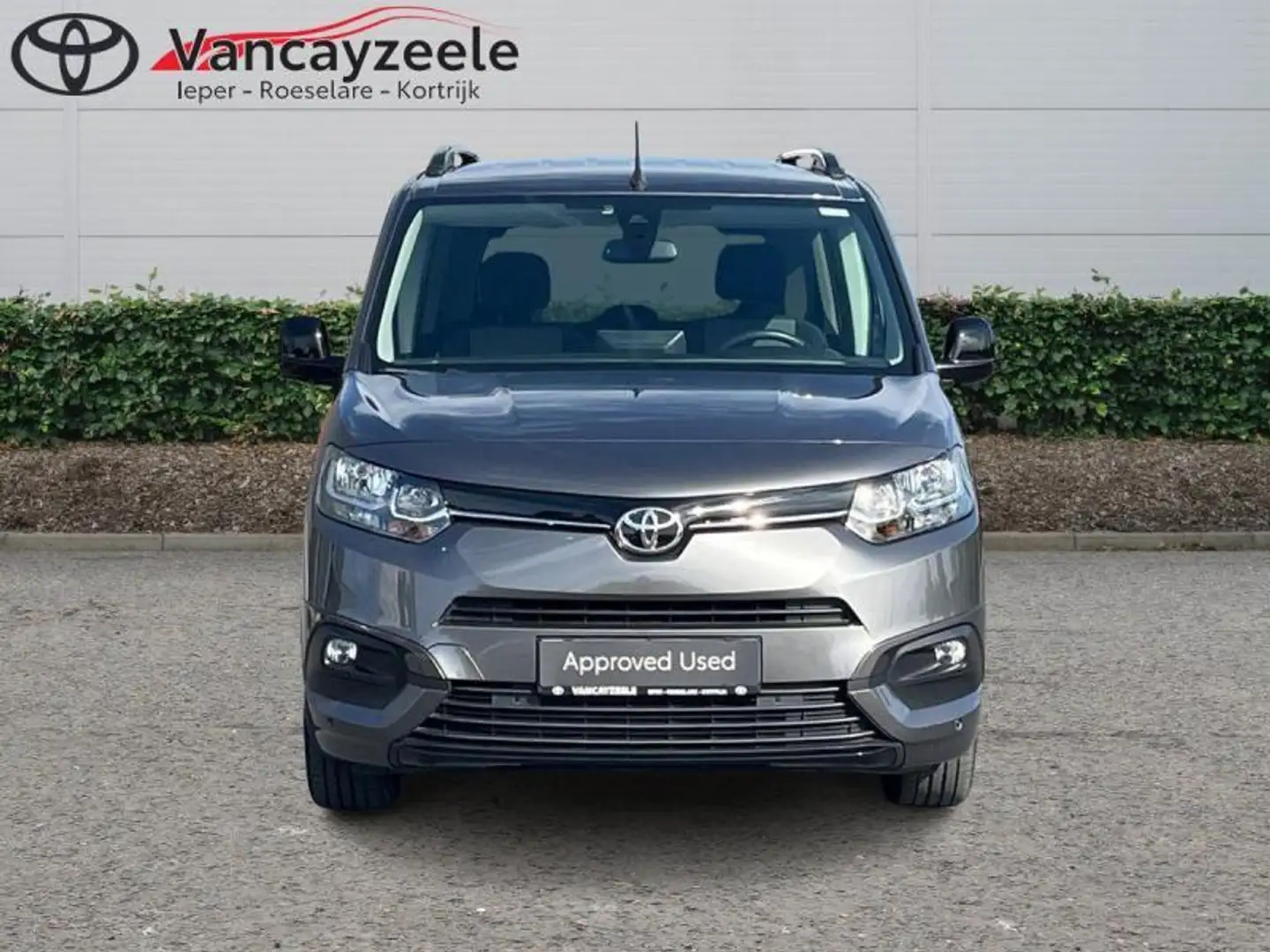 Toyota Verso MPV+cam+nav+sens V&A Grijs - 2