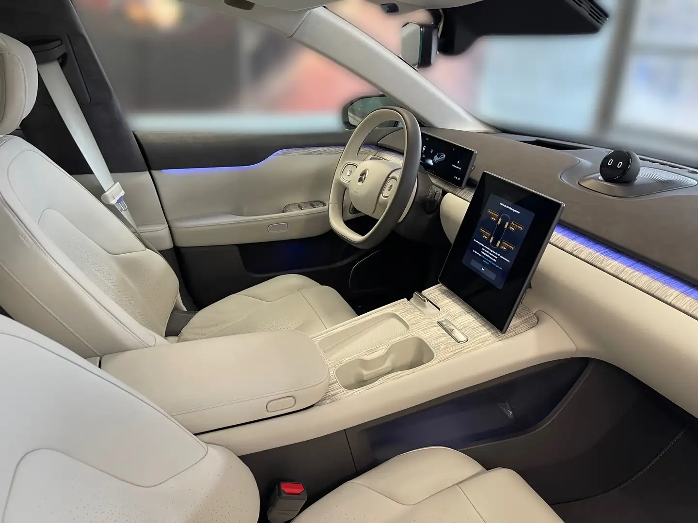 NIO ET7 100kwH| Massage | Pano|Long Range| 480KW Gris - 2