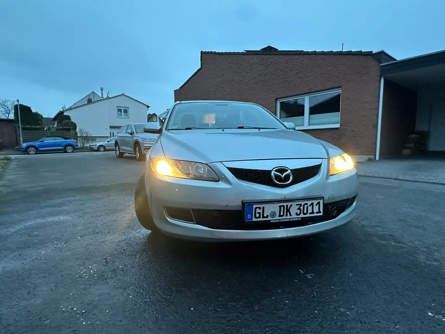 Mazda 6 Sport 2.3 Dynamic Silber - 1