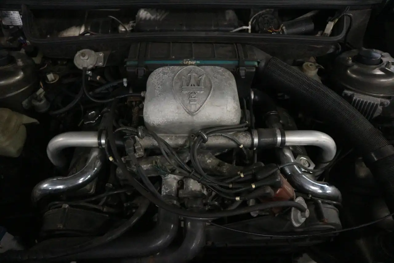 Maserati Biturbo 2.5 H5 / OLD TIMER / APK 9 2027 / TOP EXEMPLAAR !, foto 4