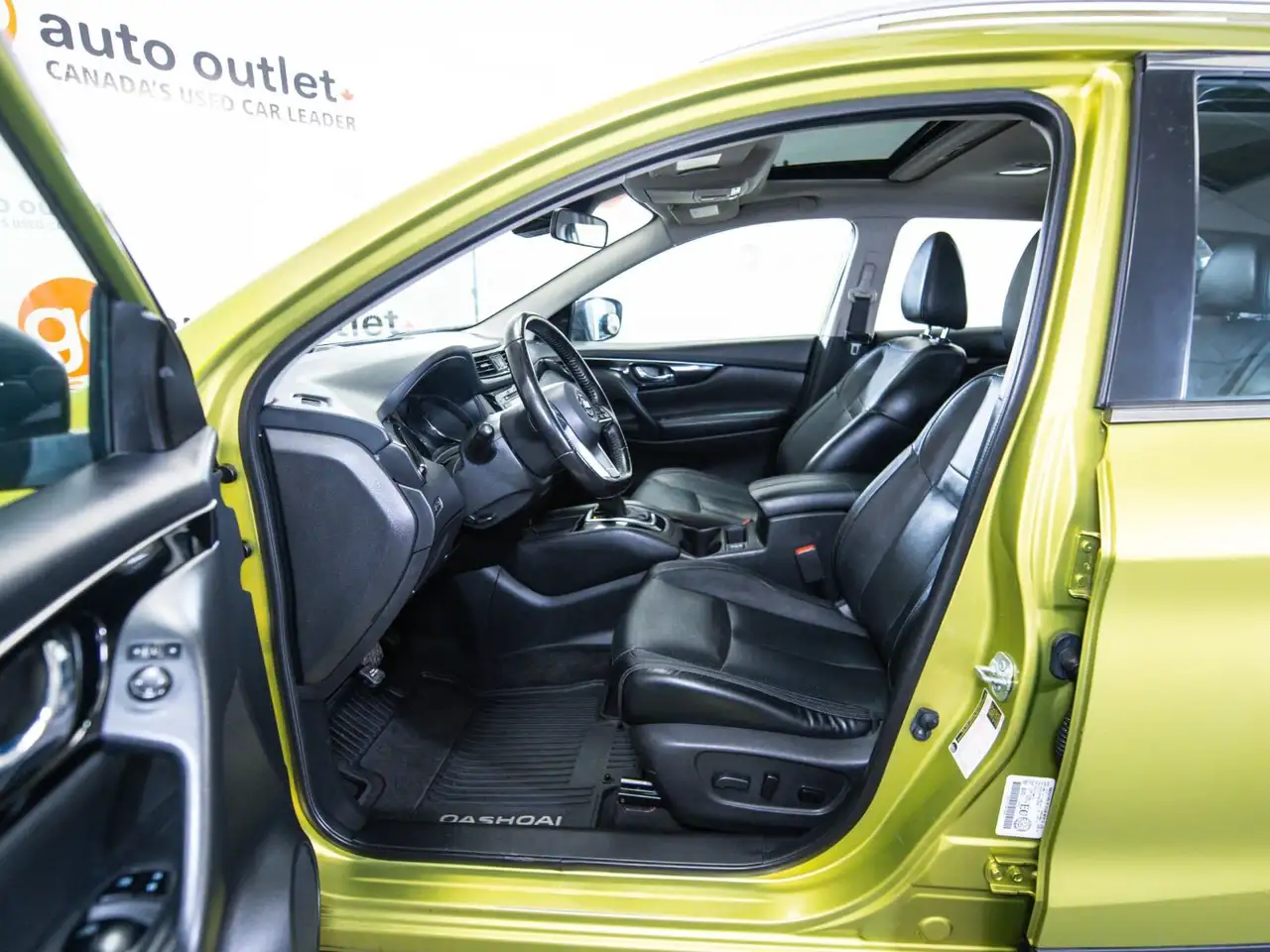 Nissan Qashqai снимка Nissan Qashqai
