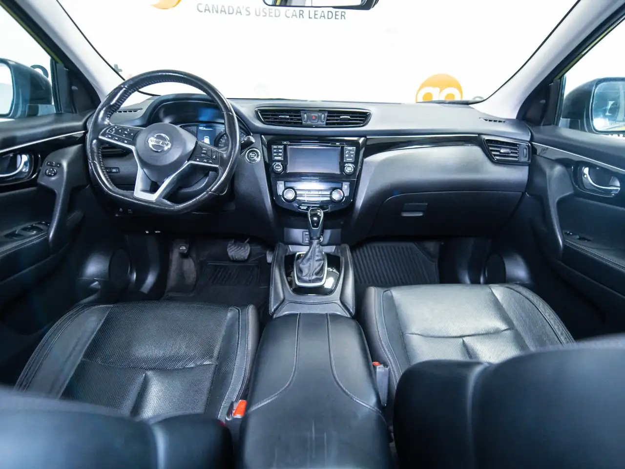 Nissan Qashqai снимка Nissan Qashqai