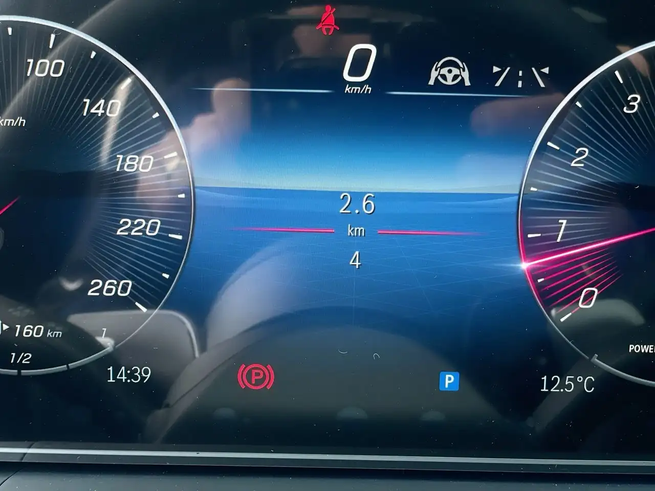 Mercedes-Benz GLE снимка Mercedes-Benz GLE