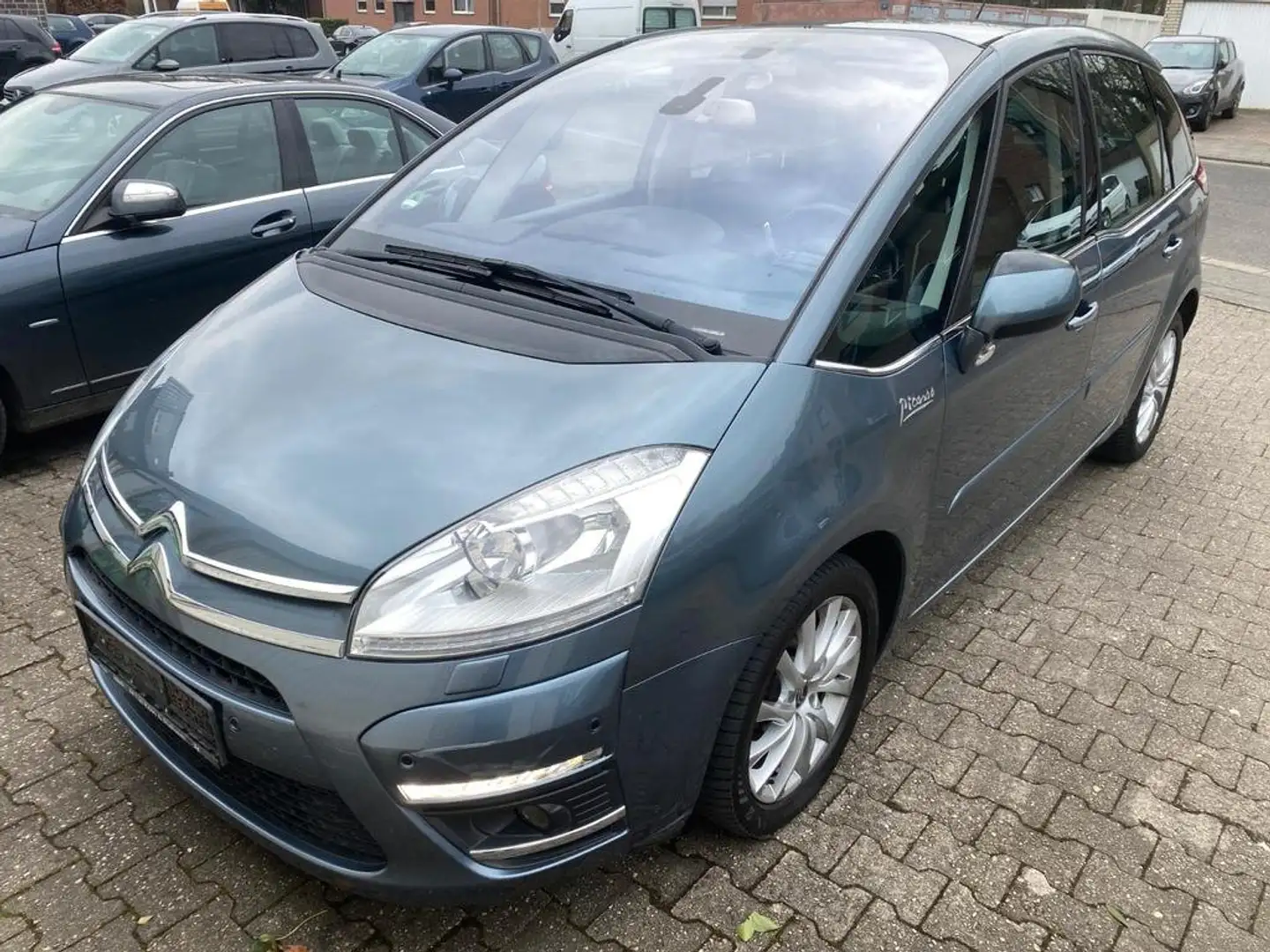 Citroen C4 Picasso C4 Picasso 2.0 HDi FAP EGS6 Exclusive Gris - 1