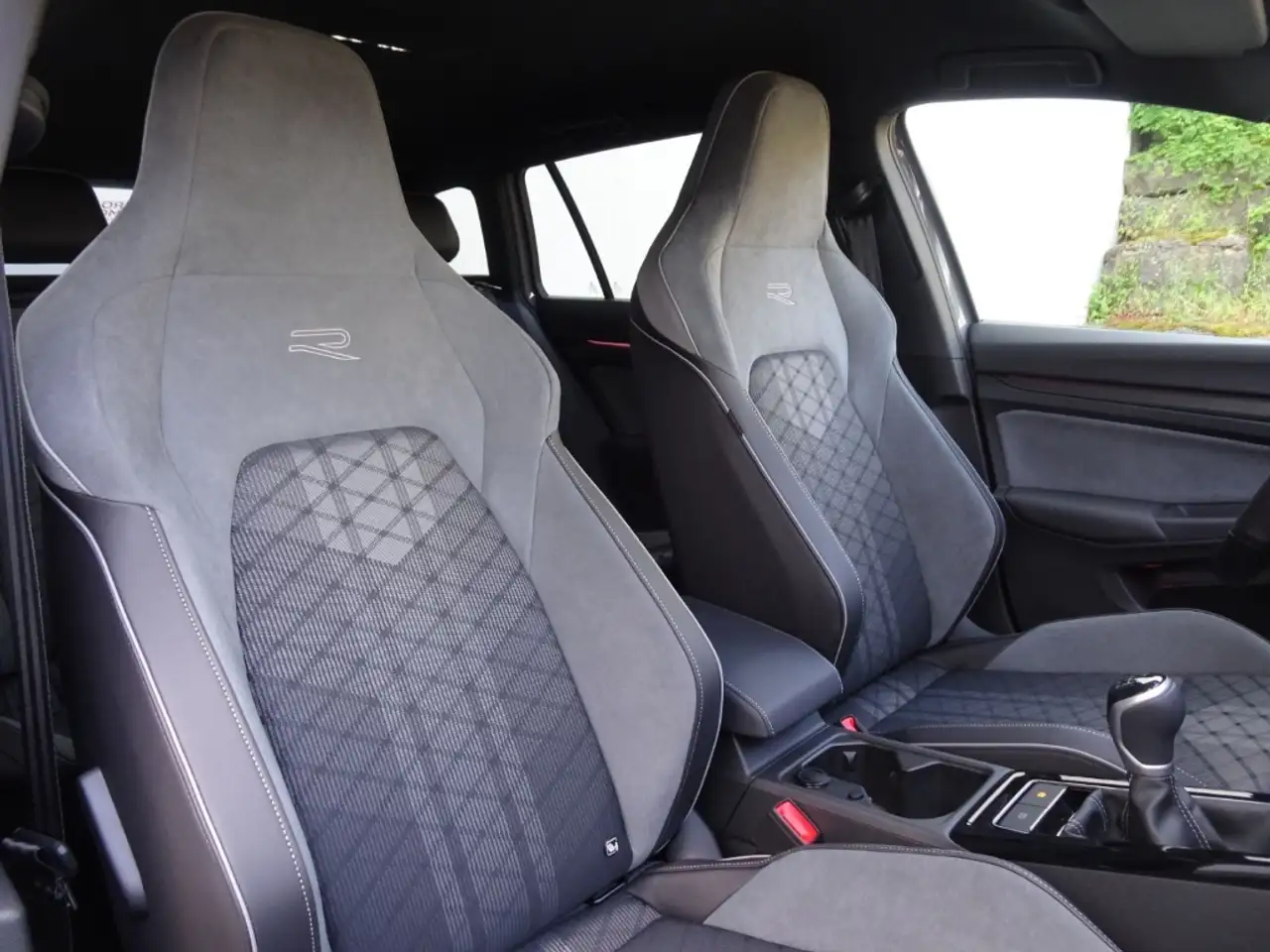 Volkswagen Golf Variant VIII 1.5 TSI R-Line ACC Kamera LED 6