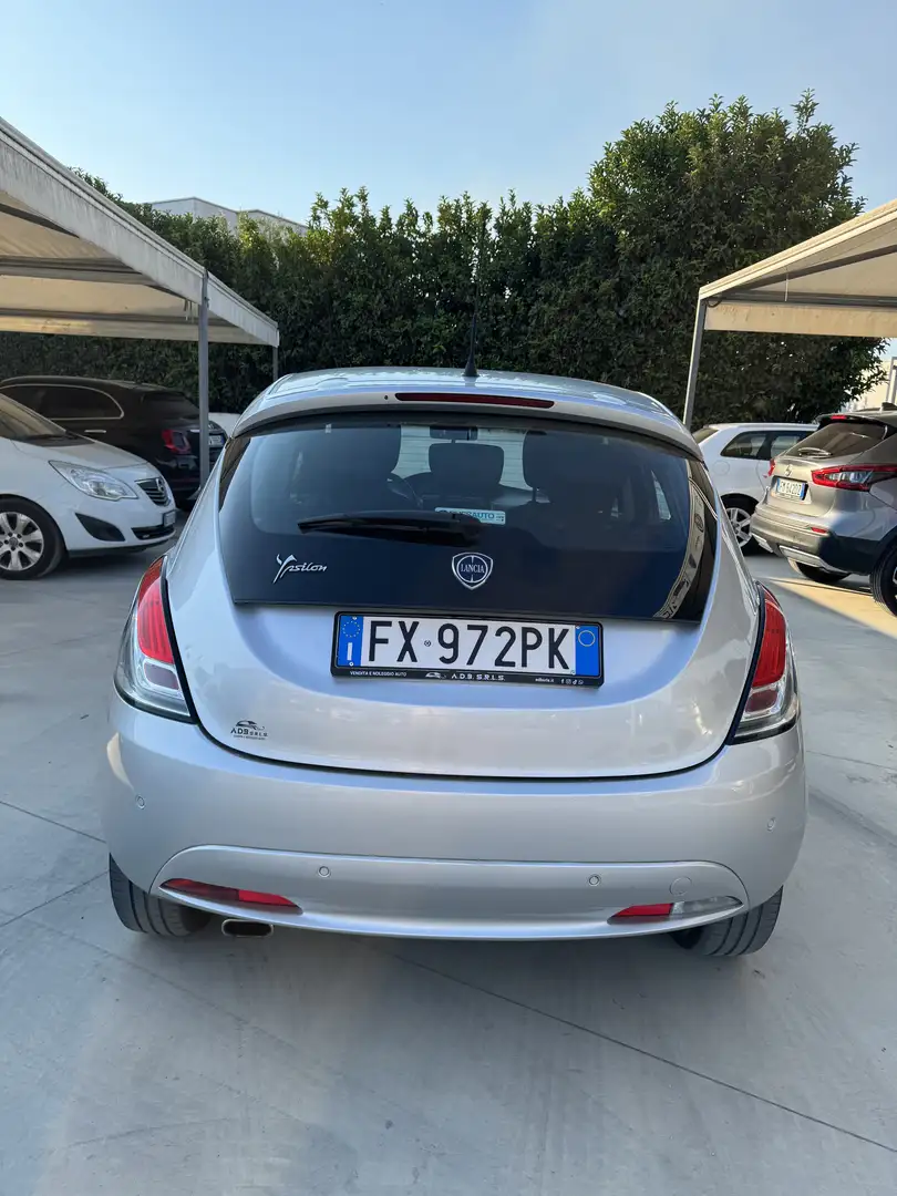 Lancia Ypsilon 1.2 Platinum ecochic Gpl 69cv my18 - 2