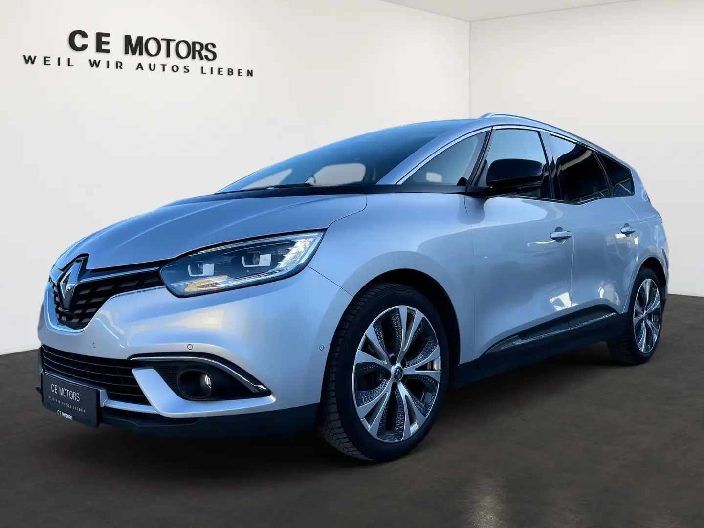Renault Grand Scenic Energy dCi 130 7-SITZER Gris - 1