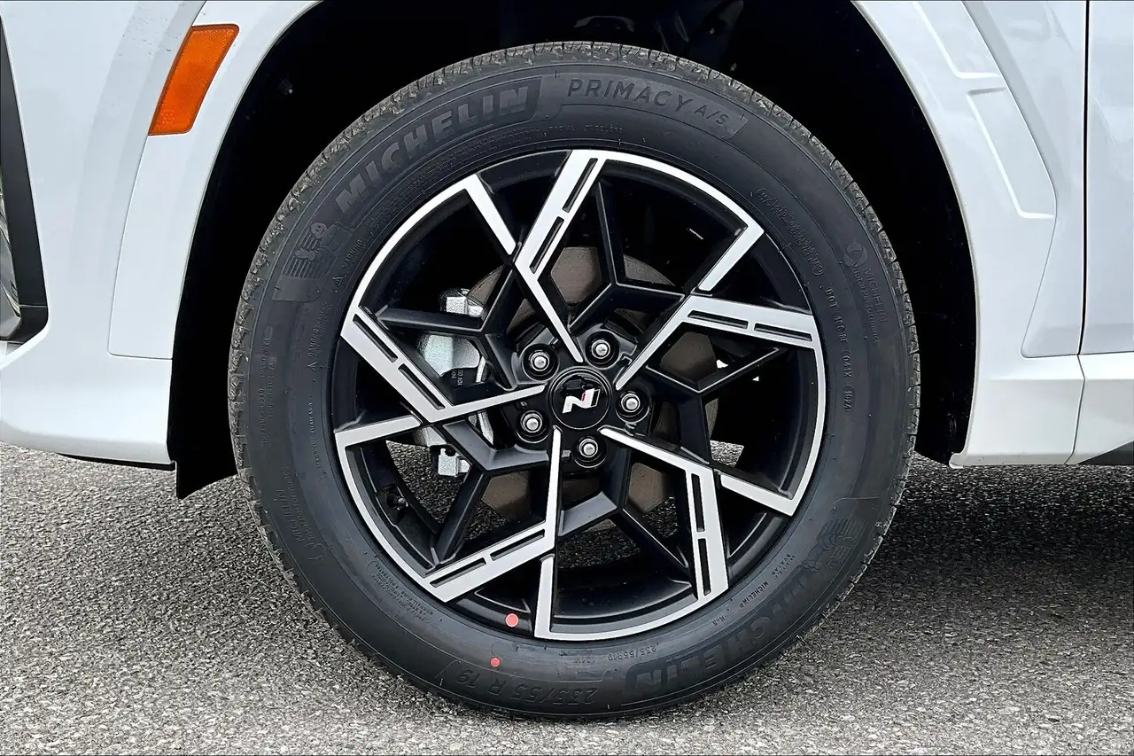 Hyundai TUCSON photo Hyundai TUCSON
