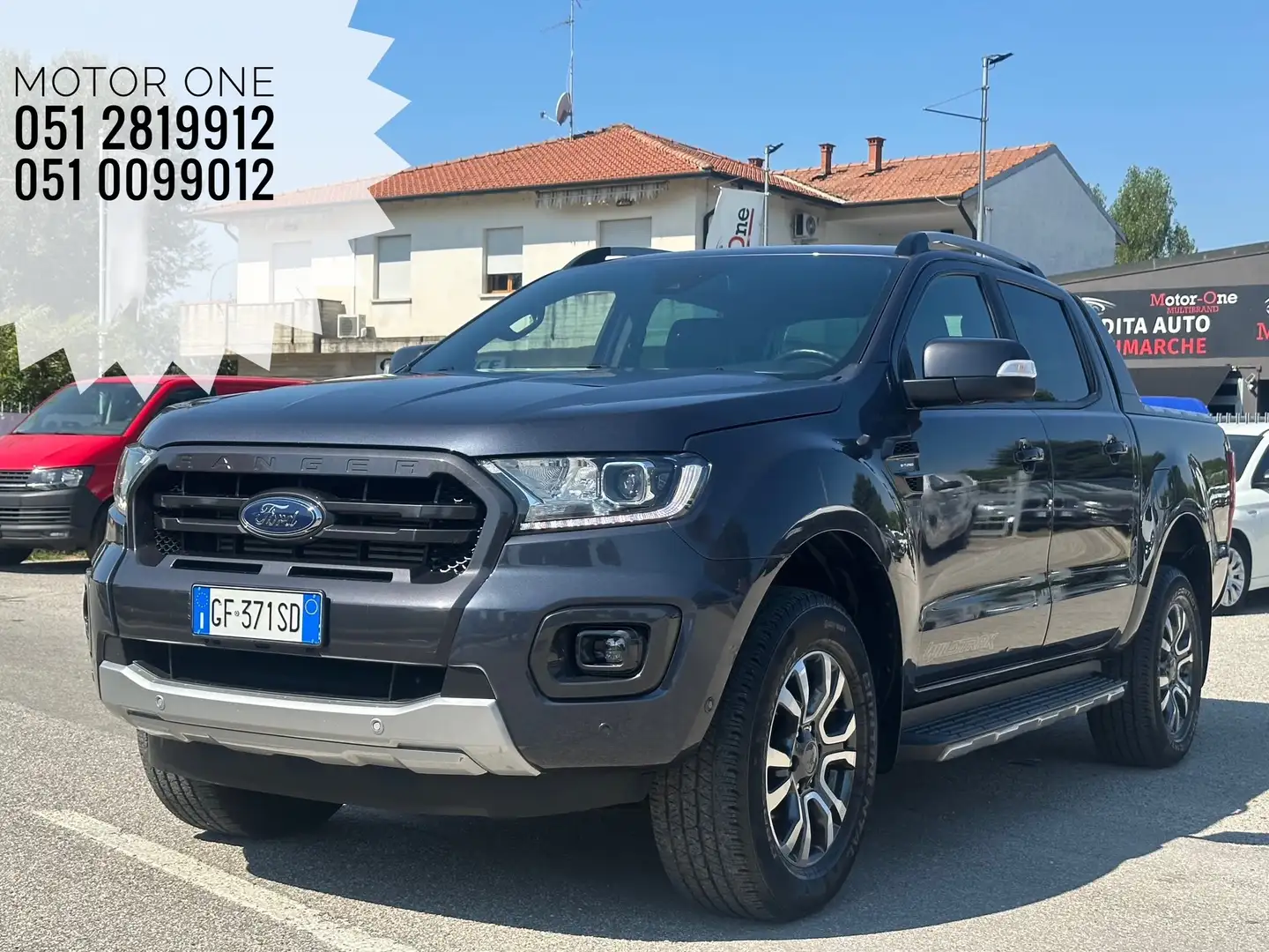 Ford Ranger 2.0 tdci double cab Wildtrak 213cv auto Gris - 1