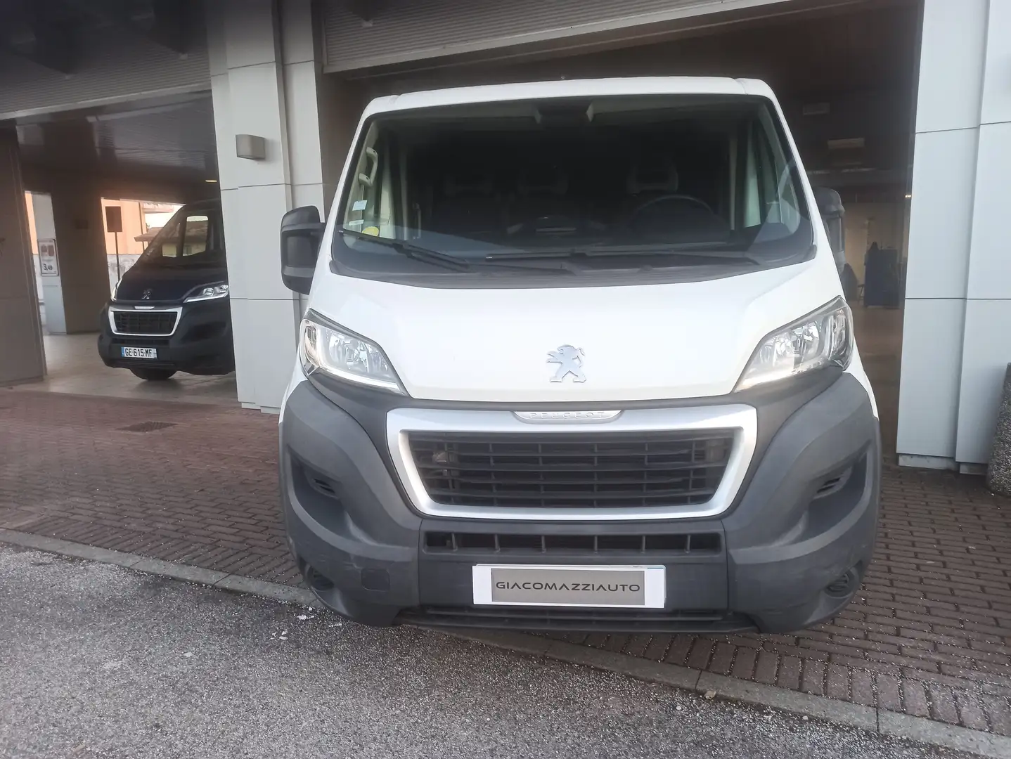 Peugeot Boxer 9 POSTI COMBI. Blanc - 2