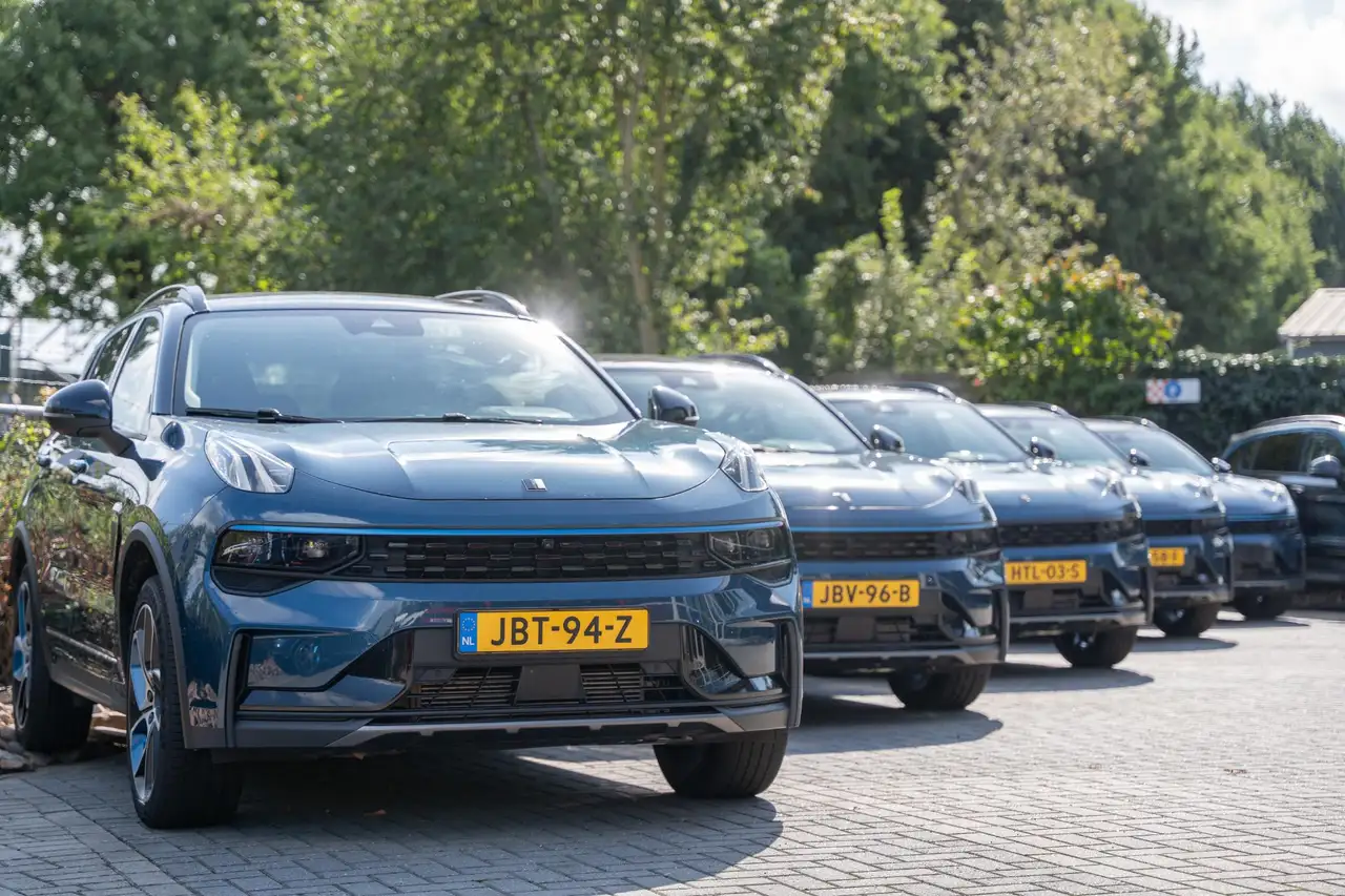 Opel Grandland 1.2 Turbo Hybrid groot in comfort, klein in verbru, миниатюра 16
