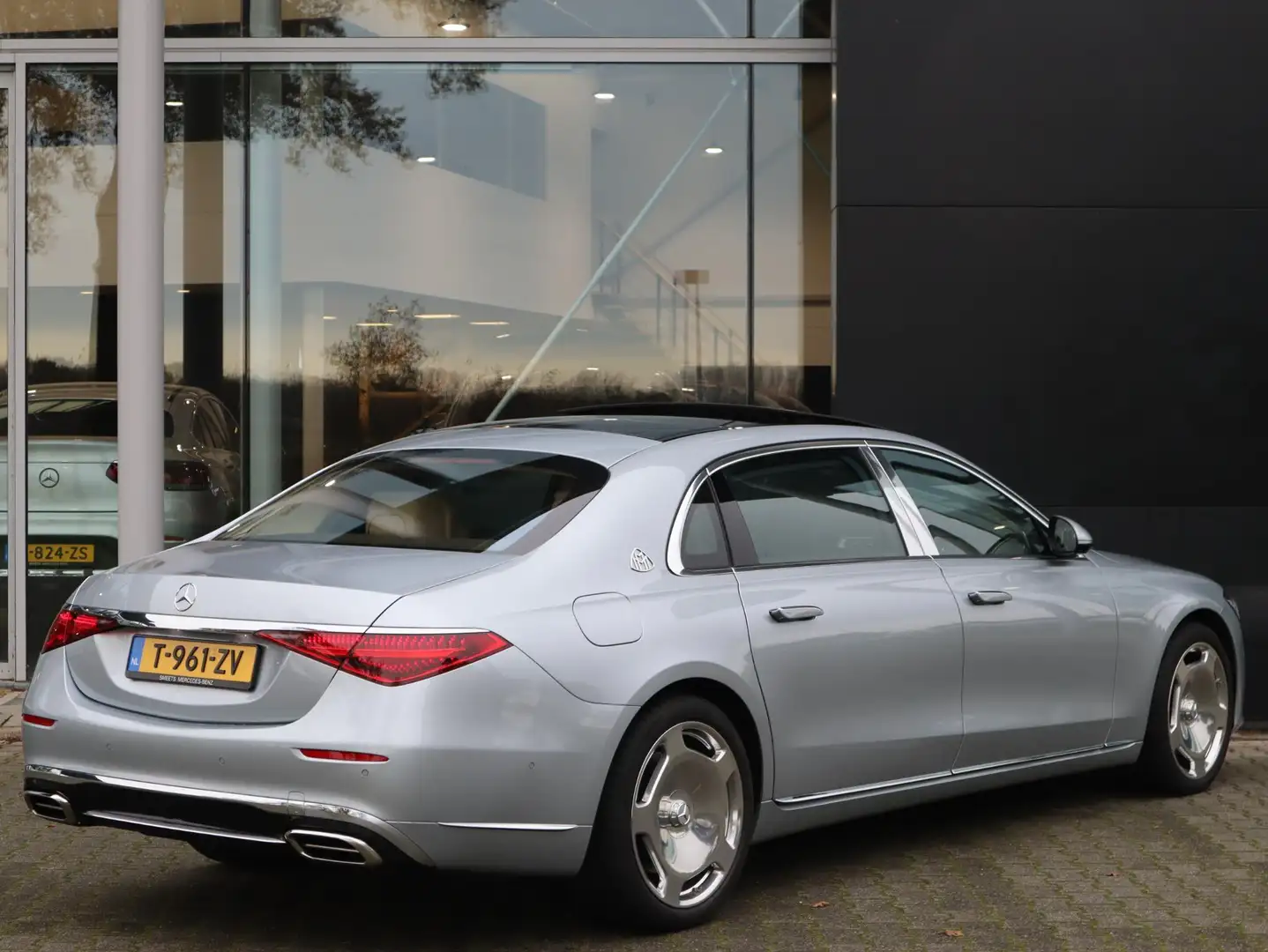 Mercedes-Benz Maybach S-Klasse 680 4MATIC Gri - 2