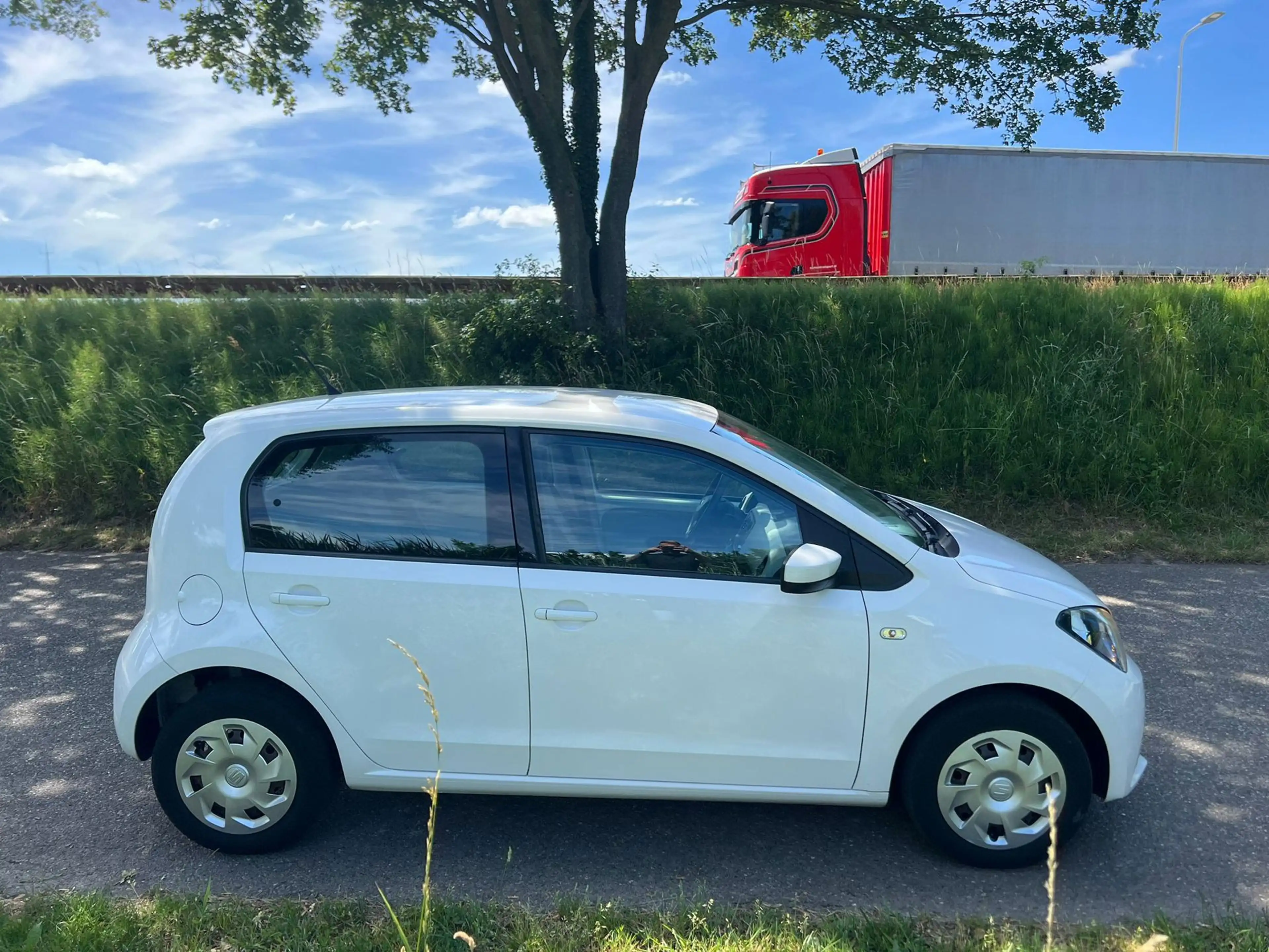 SEAT Mii 1.0 Style Chic 1e Eigenaar Nwe Disb Riem Airco Elk — photo 8
