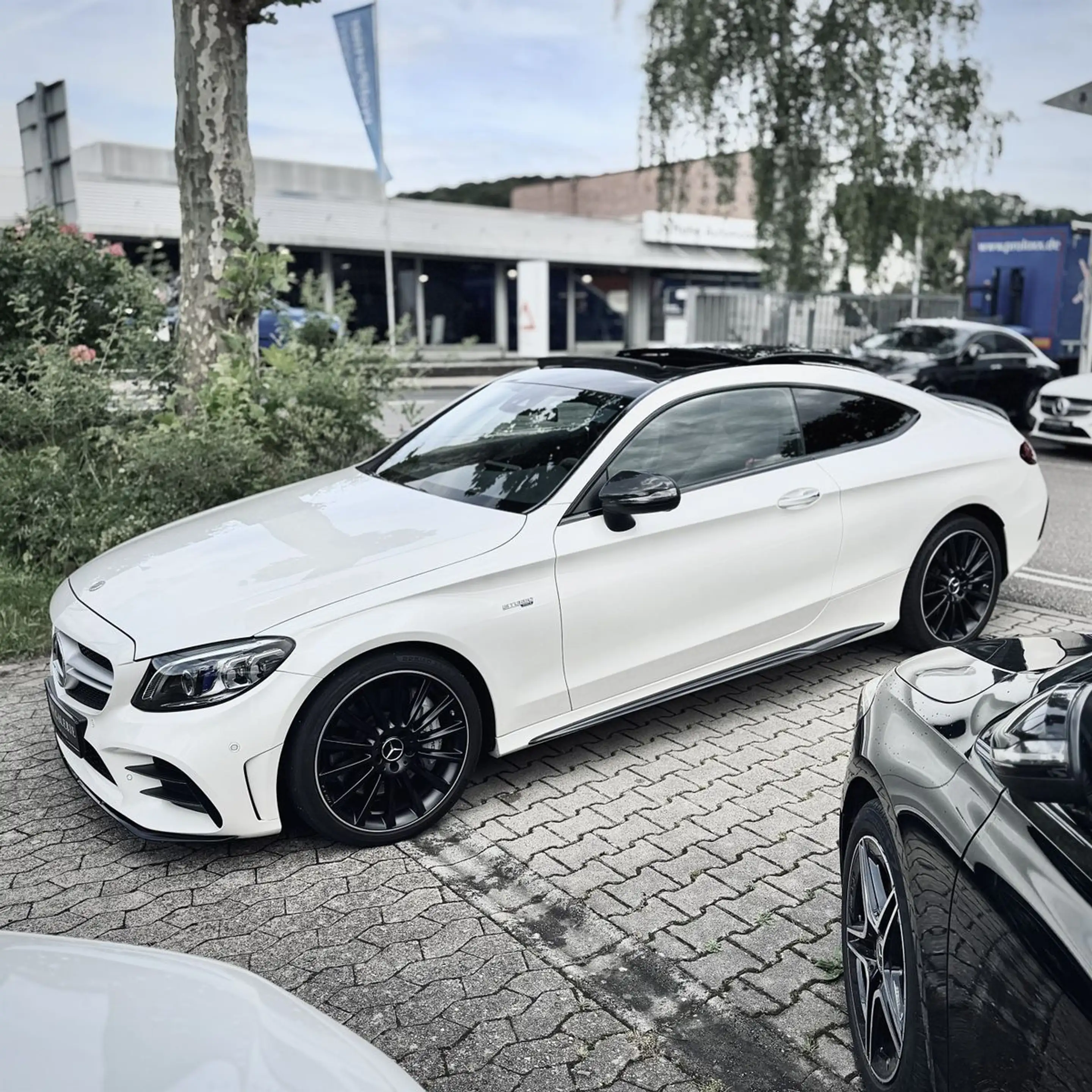 Mercedes-Benz C 43 AMG CARBON/PANO/TEMPOM/AMBIENT Sportp. LED — photo 4