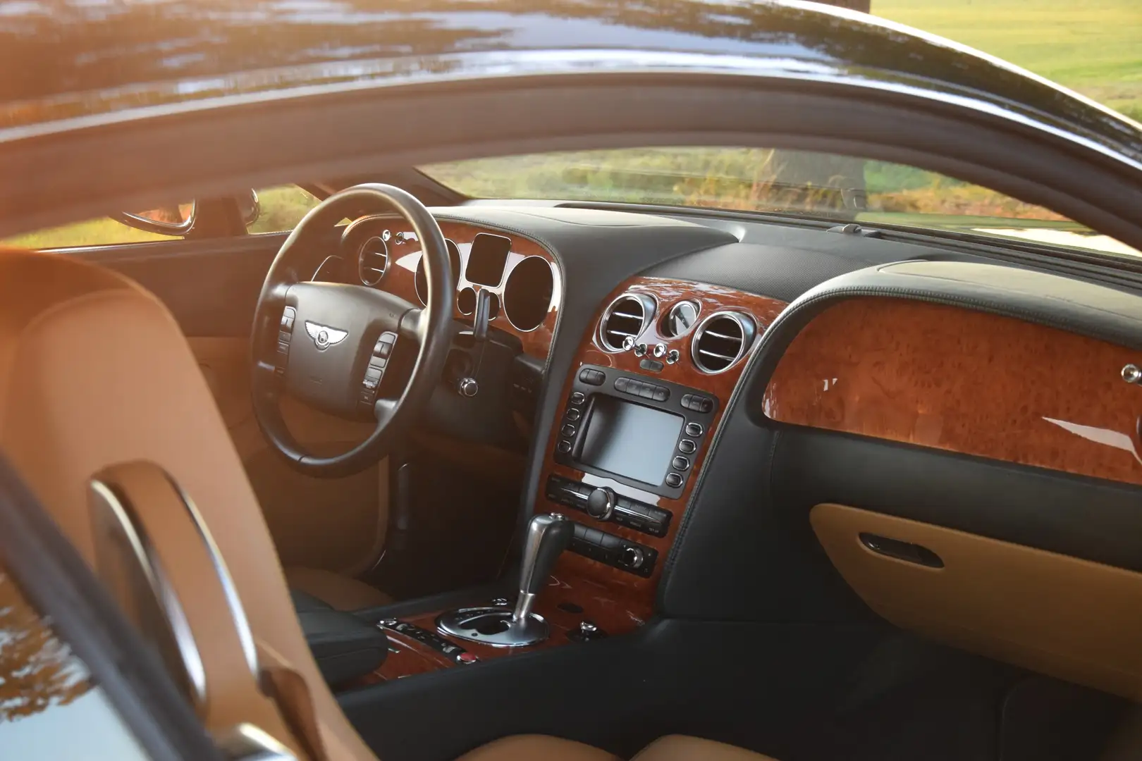 Bentley Continental GT 6.0 W12 Vert - 2