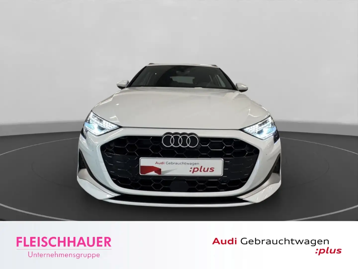 Audi A3 Sportback 30 TFSI advanced 1.5LED+Navi+App+Kamera+ Weiß - 2