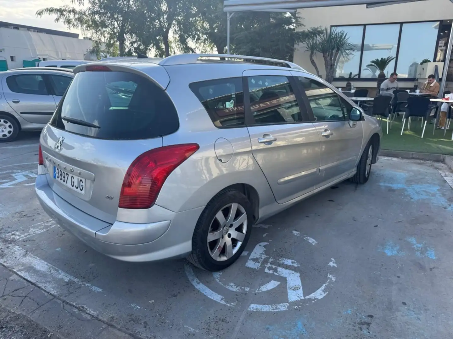Peugeot 307 SW 1.6HDI Pack+ 90 Gris - 2