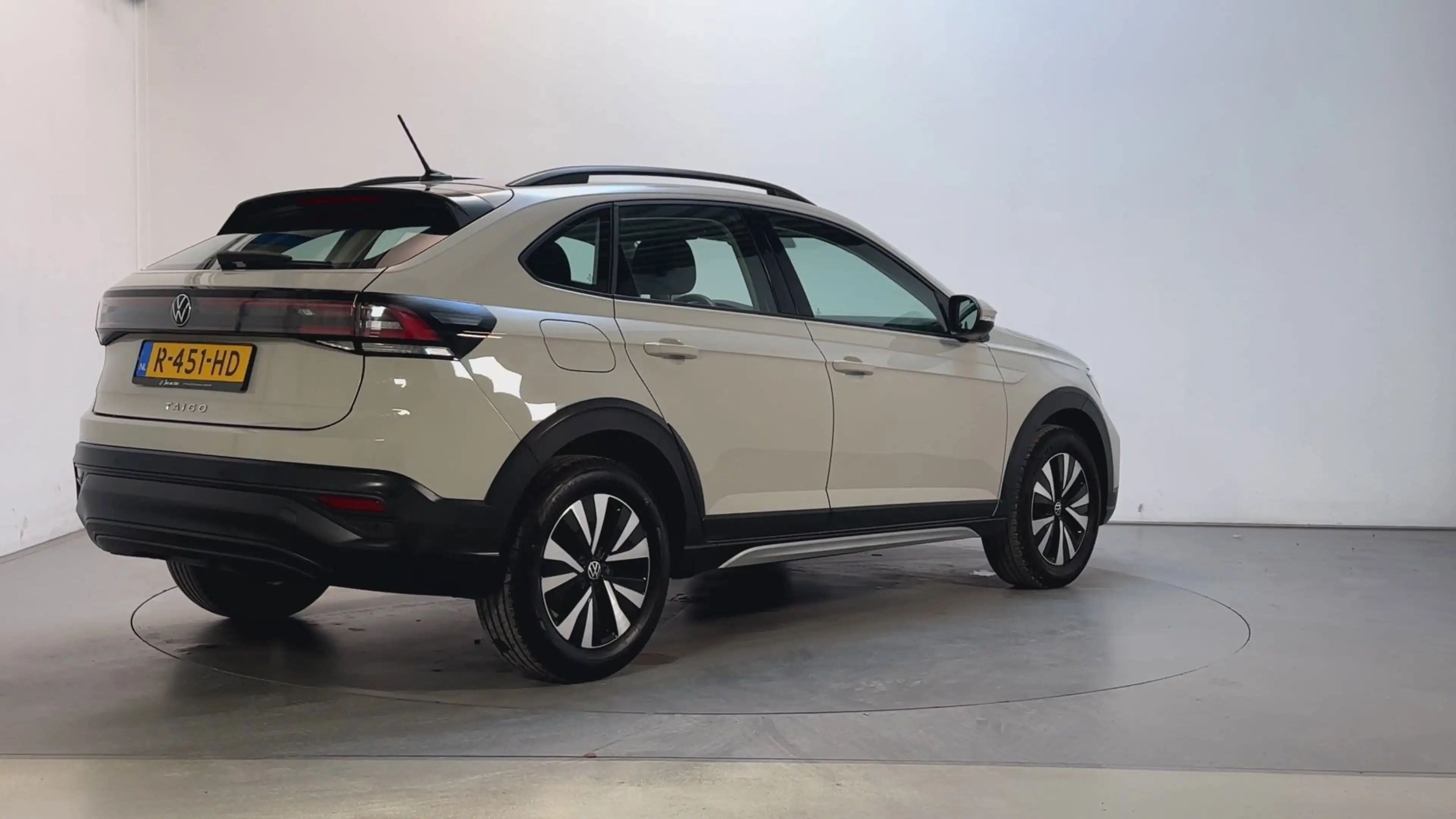 Volkswagen Taigo 1.0 TSI Life Parkeersensoren App-Connect DAB+ Adap — photo 3