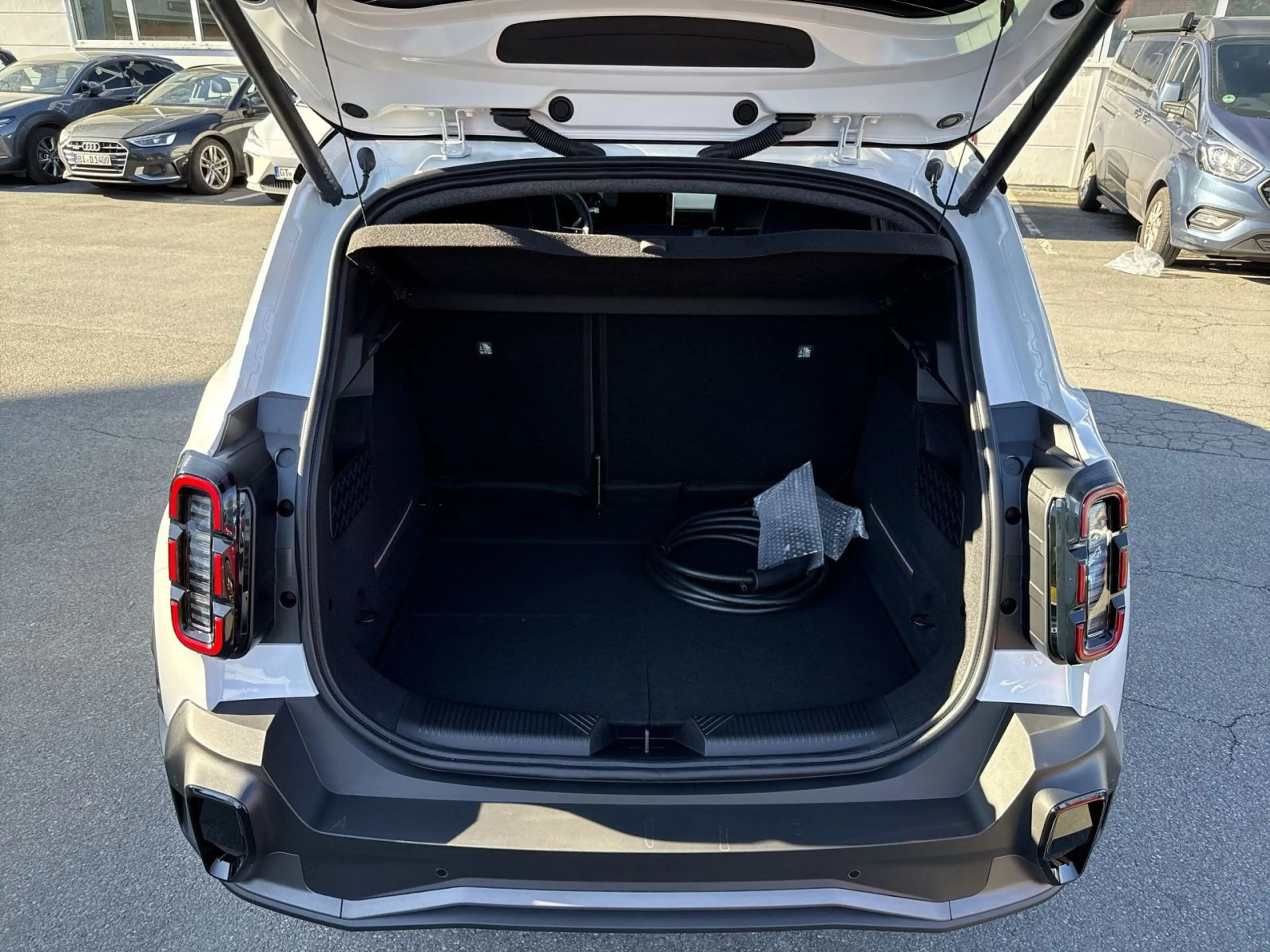 Renault R 4 4 E-Tech Electric 150 Comfort Range Evolution — photo 15