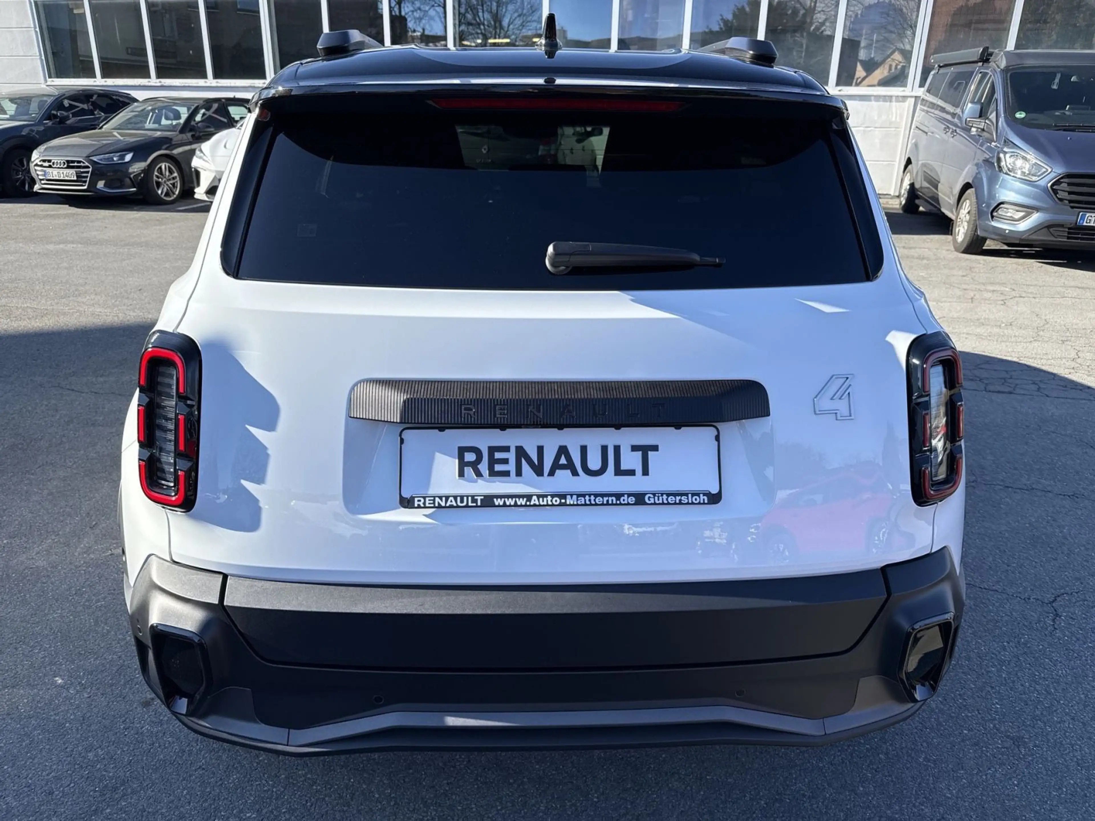 Renault R 4 4 E-Tech Electric 150 Comfort Range Evolution — photo 13