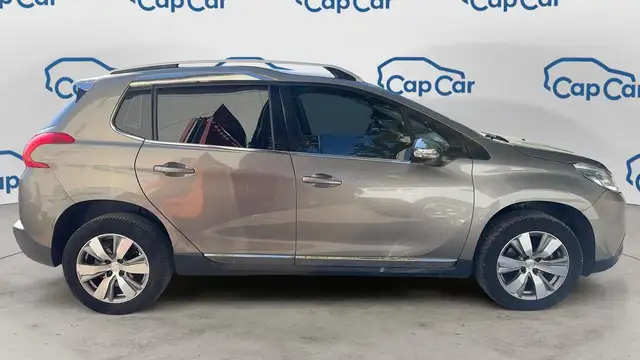 Peugeot 2008 view 4