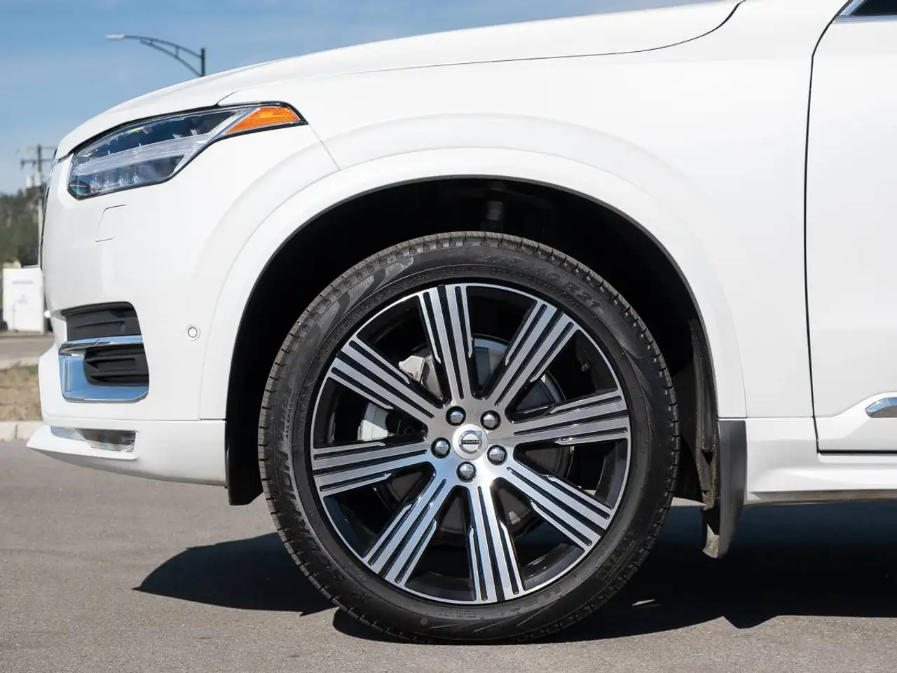 Volvo XC90 снимка Volvo XC90