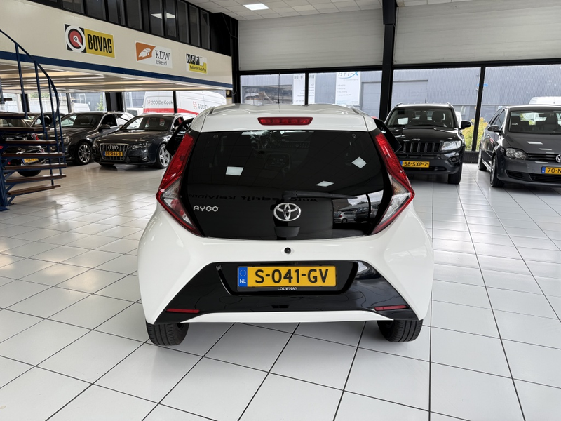 Toyota Aygo 1.0 VVT-i TeamNL Bovag Garantie NAP — photo 13