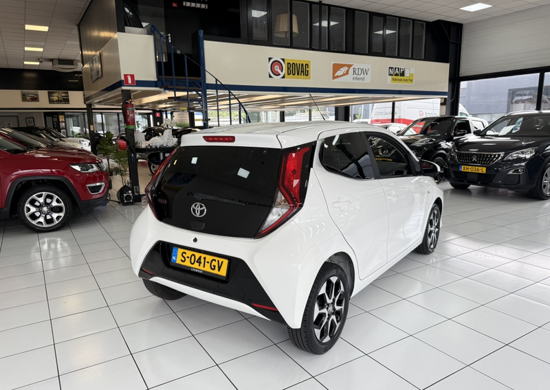Toyota Aygo 1.0 VVT-i TeamNL Bovag Garantie NAP — photo 14