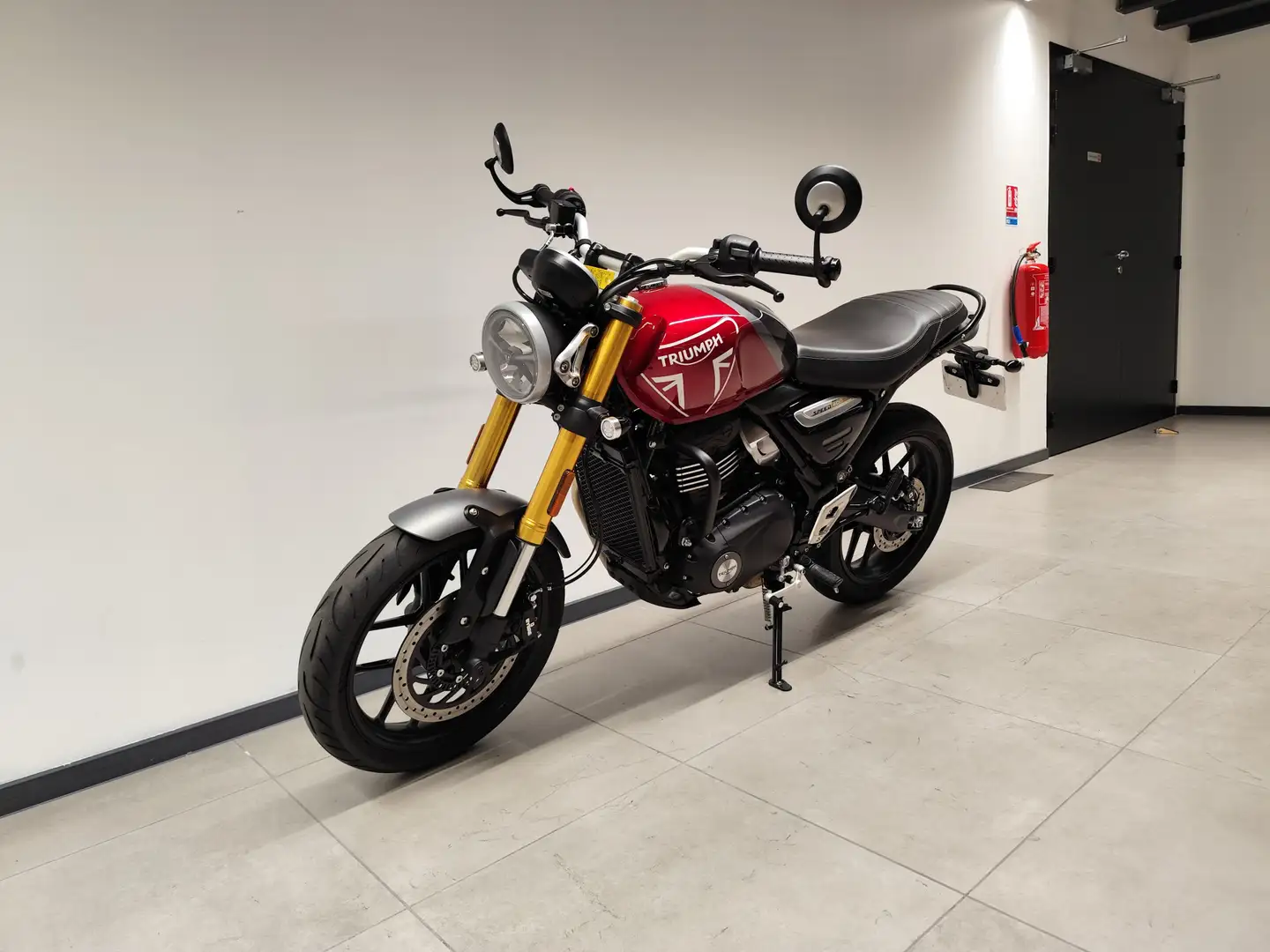 Triumph Speed 400 Rouge - 2