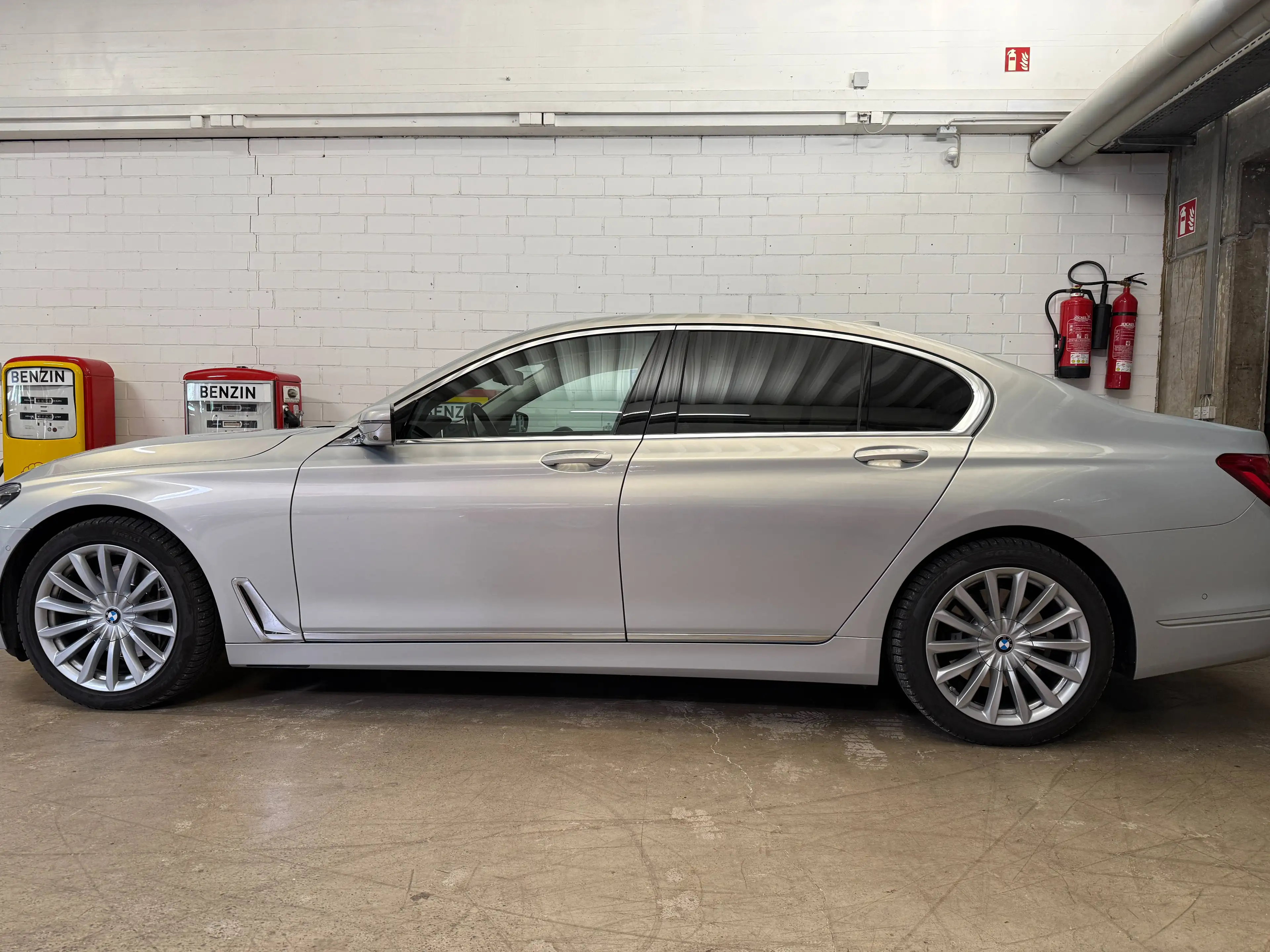 BMW 730 7er Diesel 730d xDrive individual