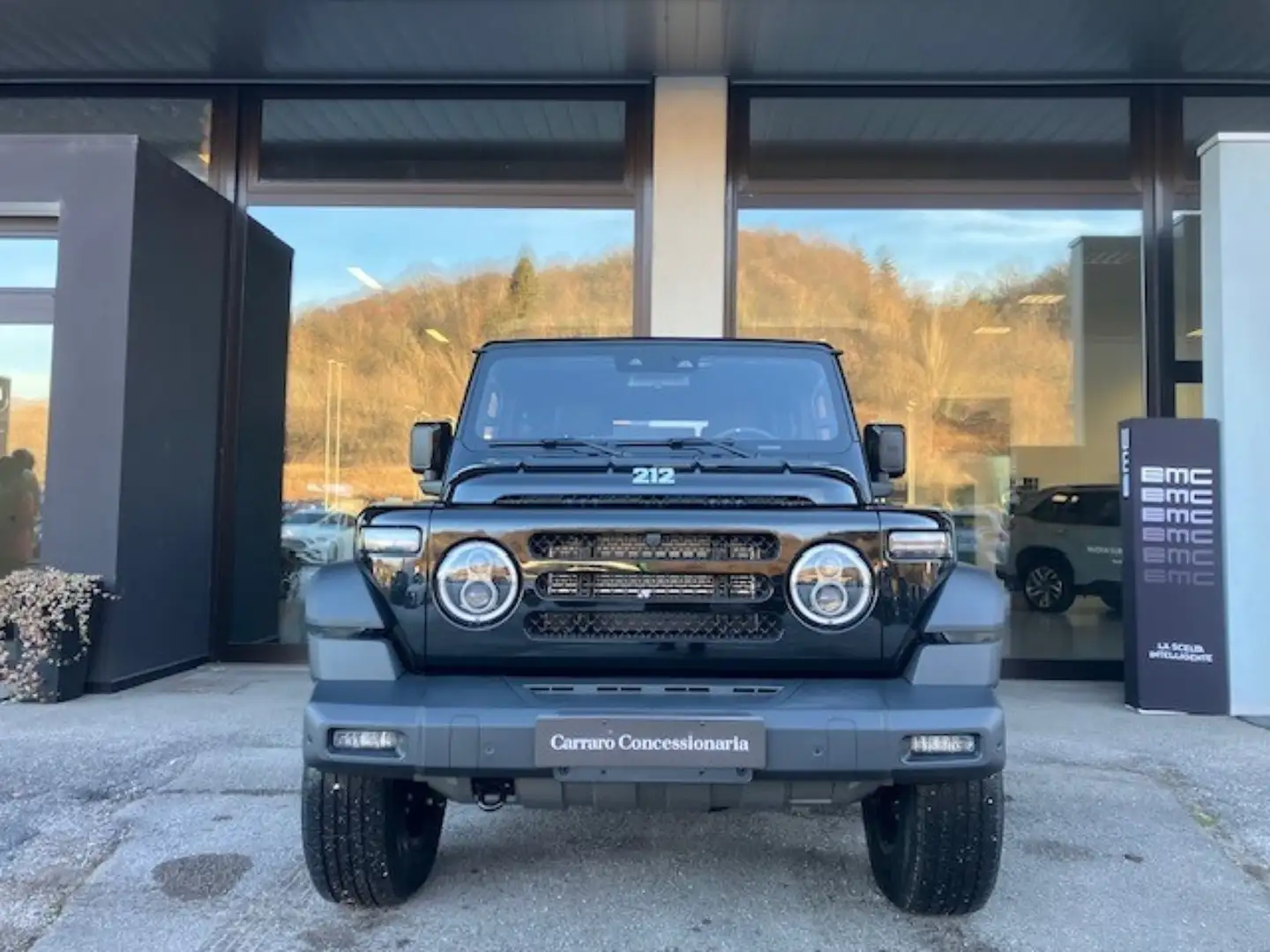 EMC Yudo Adventurer 2.0 TGDI 8AT 4WD 217cv Schwarz - 2