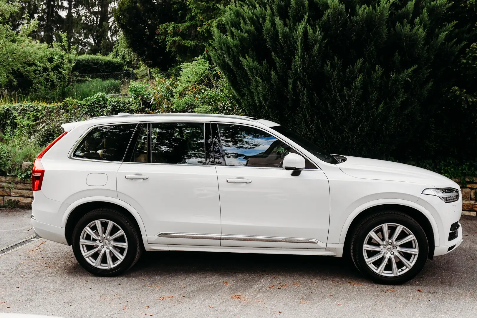 Volvo XC90 T8 AWD Twin Engine Geartronic Inscription White - 2