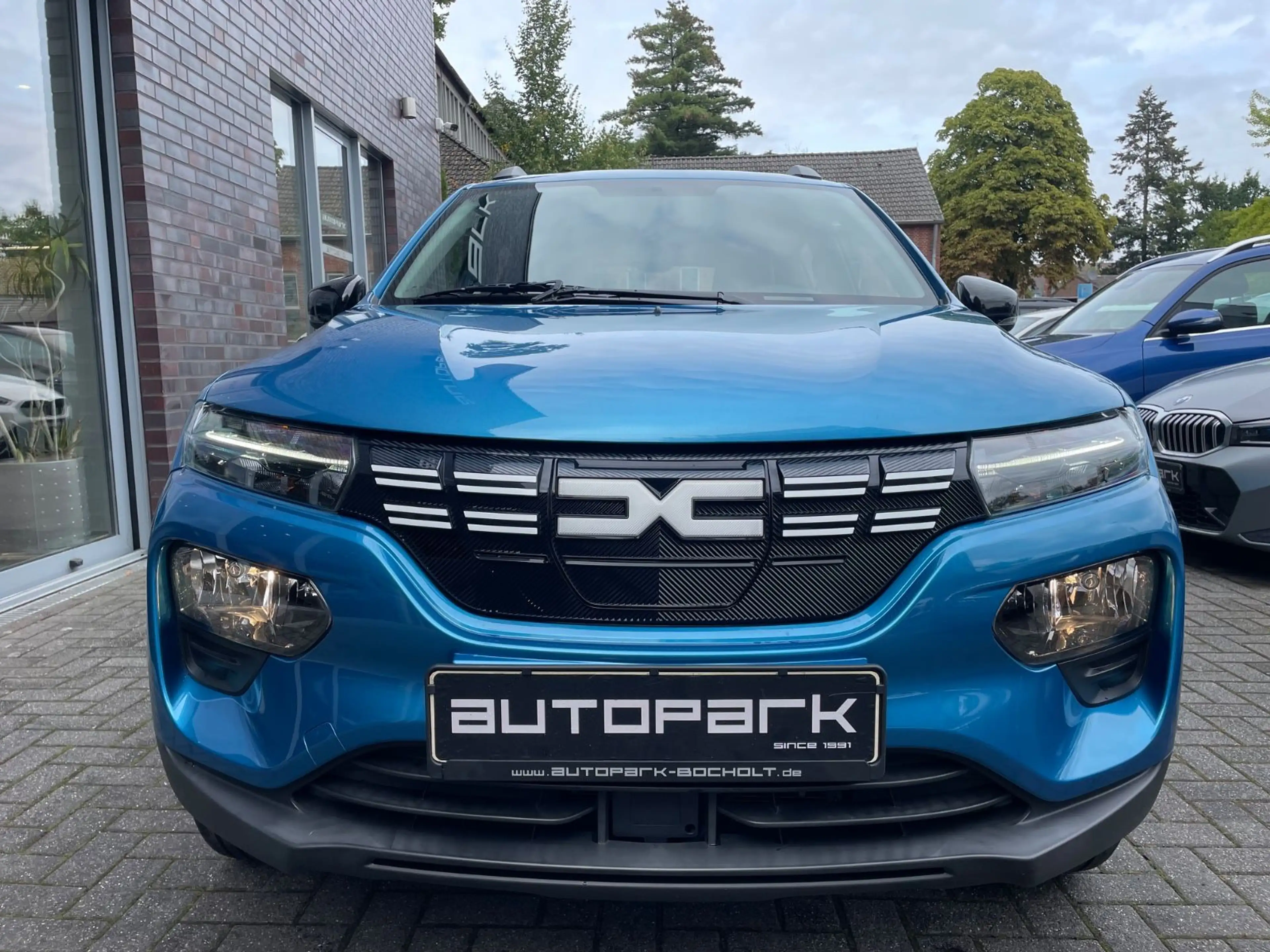 Dacia Spring Electric Essential Modellpflege — photo 2