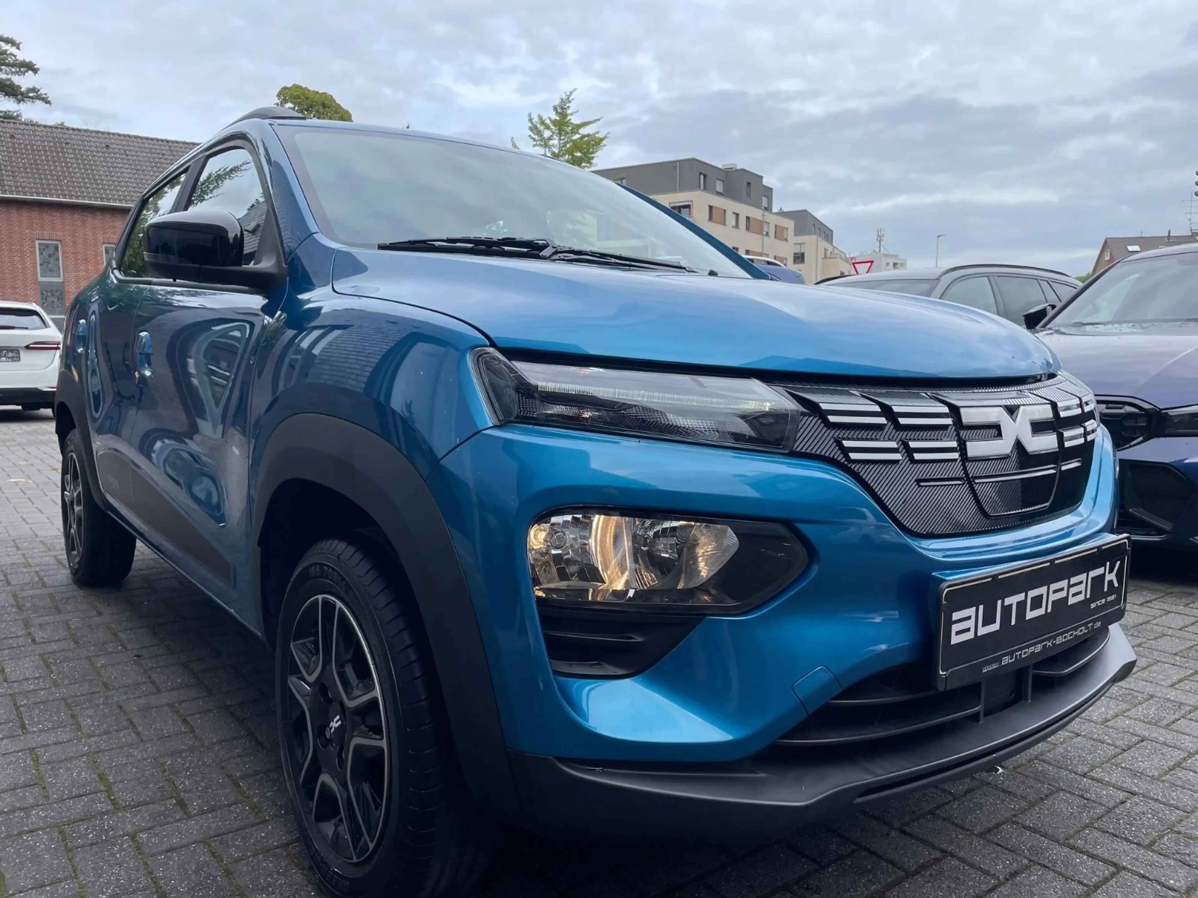 Dacia Spring Electric Essential Modellpflege — photo 4