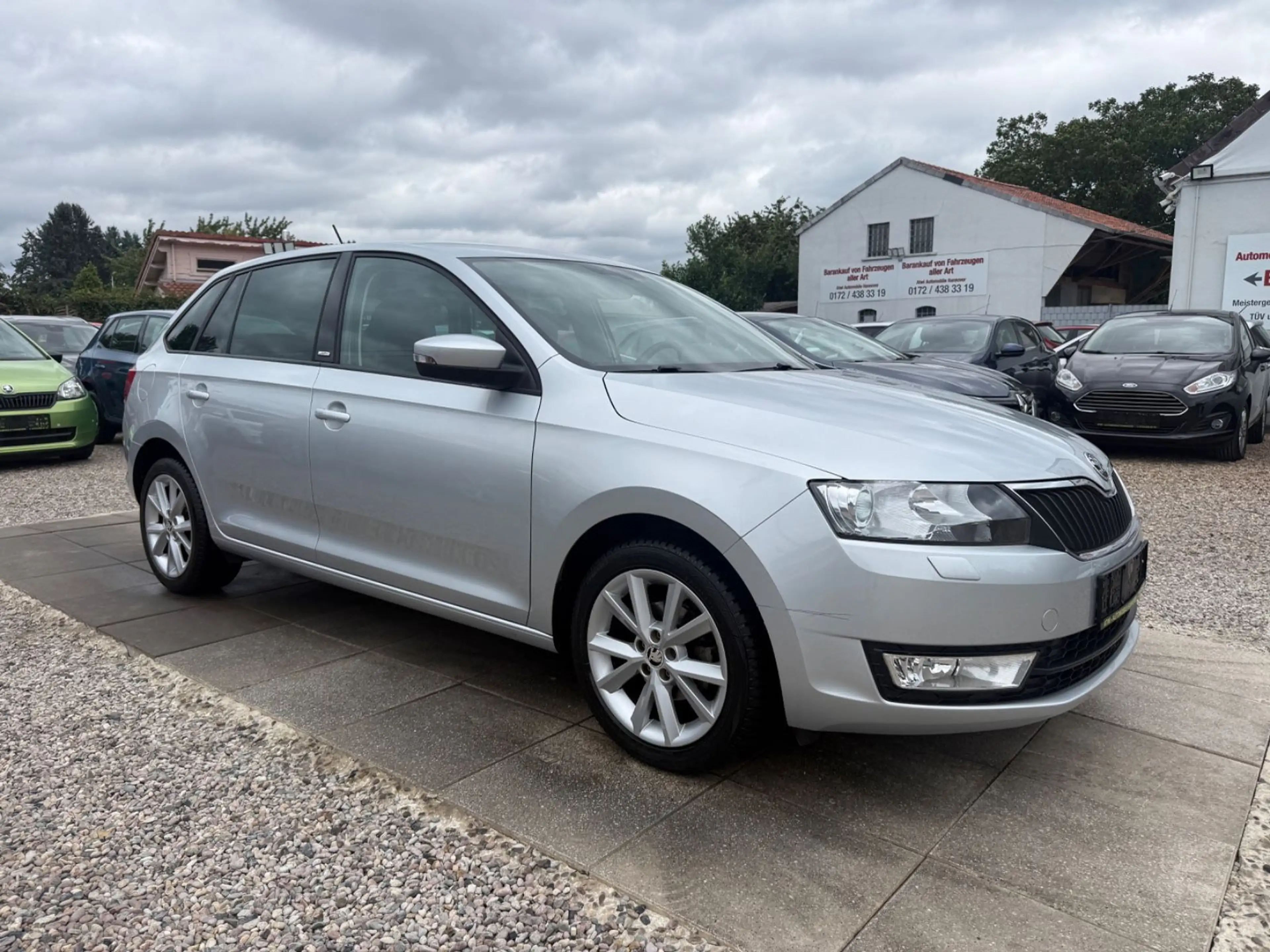 Skoda Rapid/Spaceback Spaceback Joy Tempomat* GARANTIE*