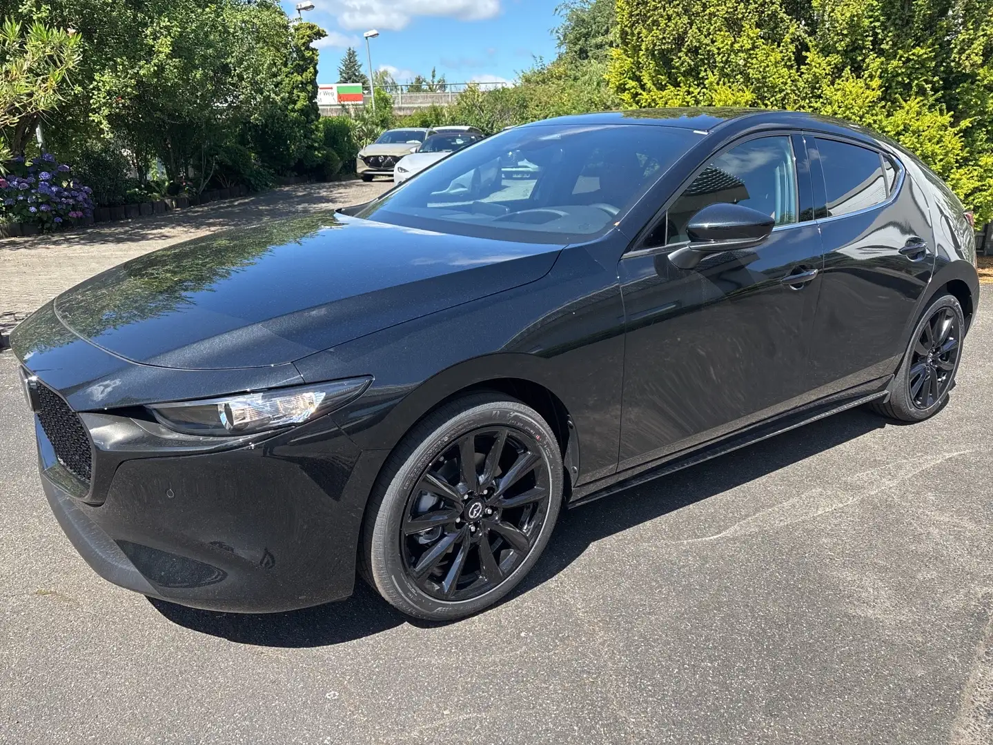 Mazda 3 3 5-Türer 2025 Nagisa 2.5L e-SKYACTIV-G 140PS Schwarz - 1