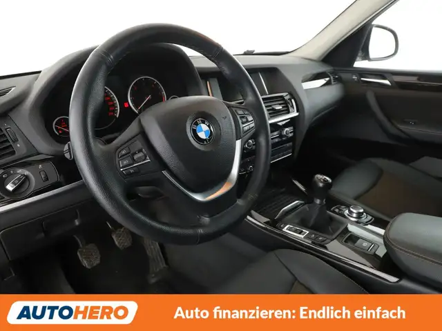 BMW X3 view 11